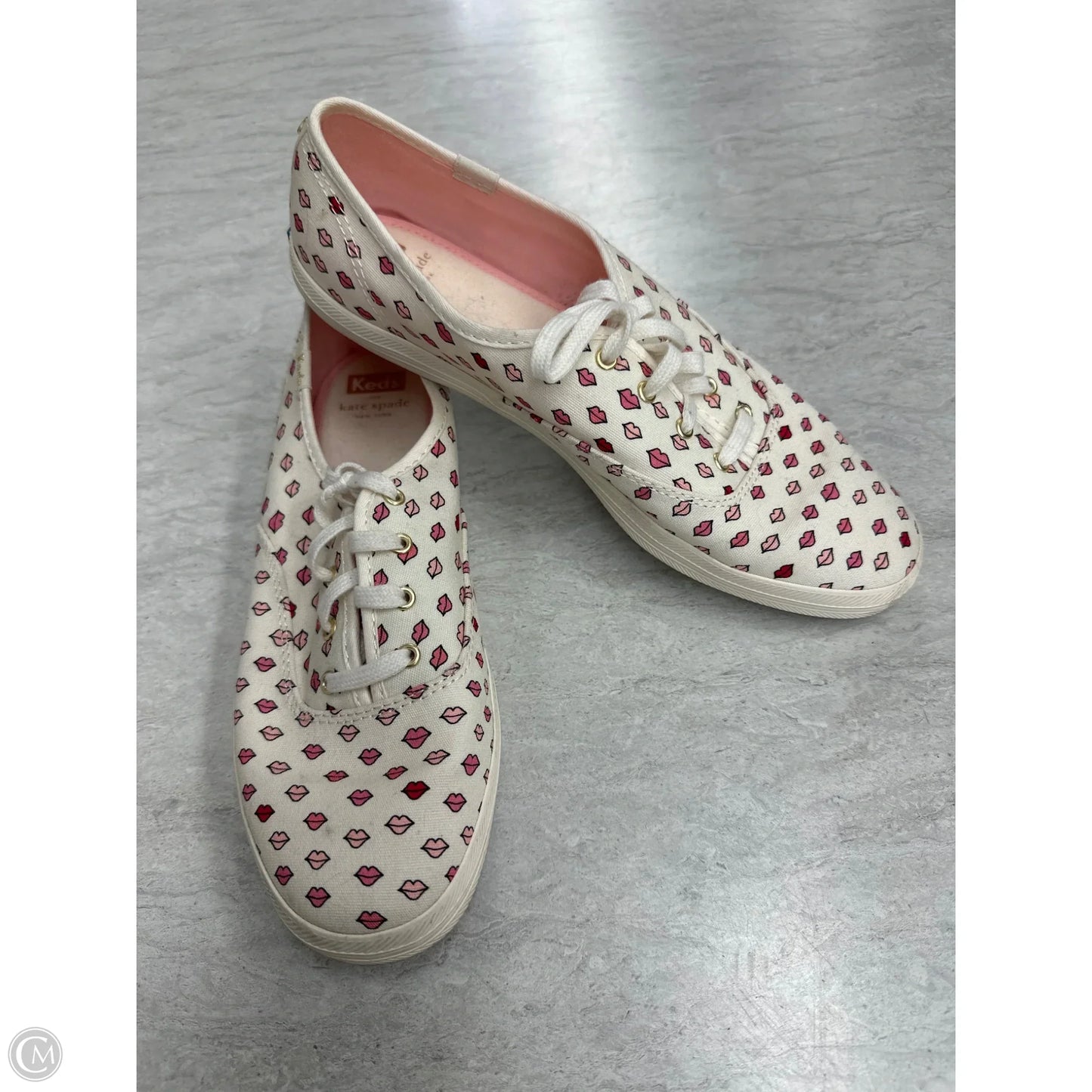 Shoes Sneakers By Keds In Cream & Pink, Size: 9.5