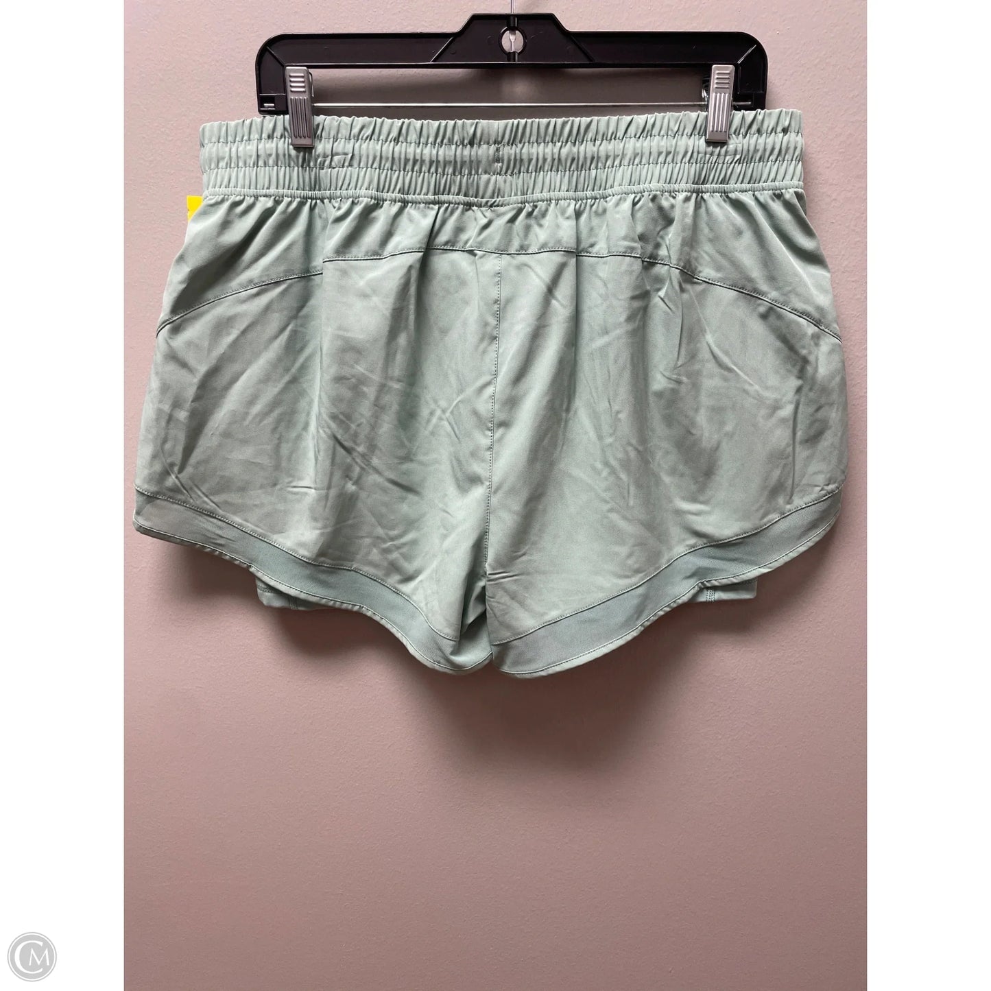 Athletic Shorts By Yogalicious In Green, Size: Xl
