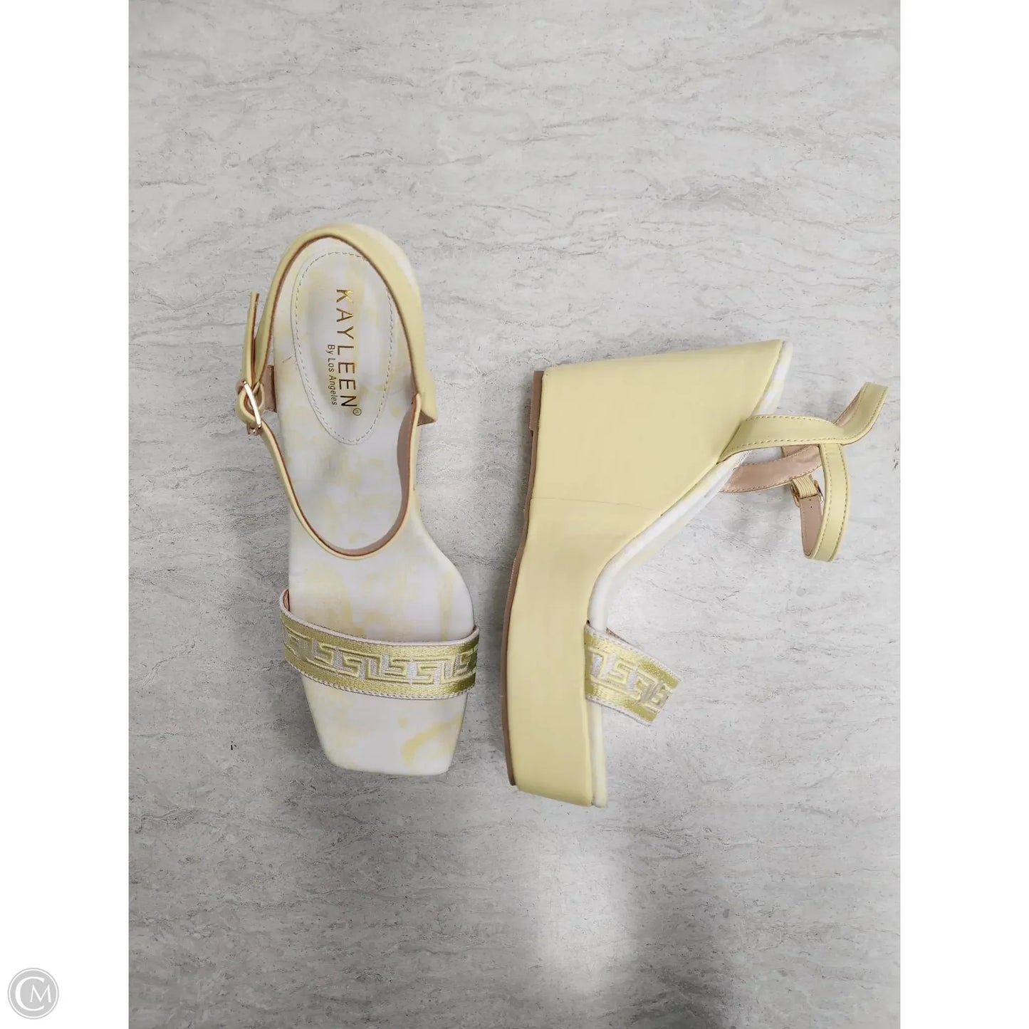Shoes Heels Wedge By Clothes Mentor In Yellow, Size: 8