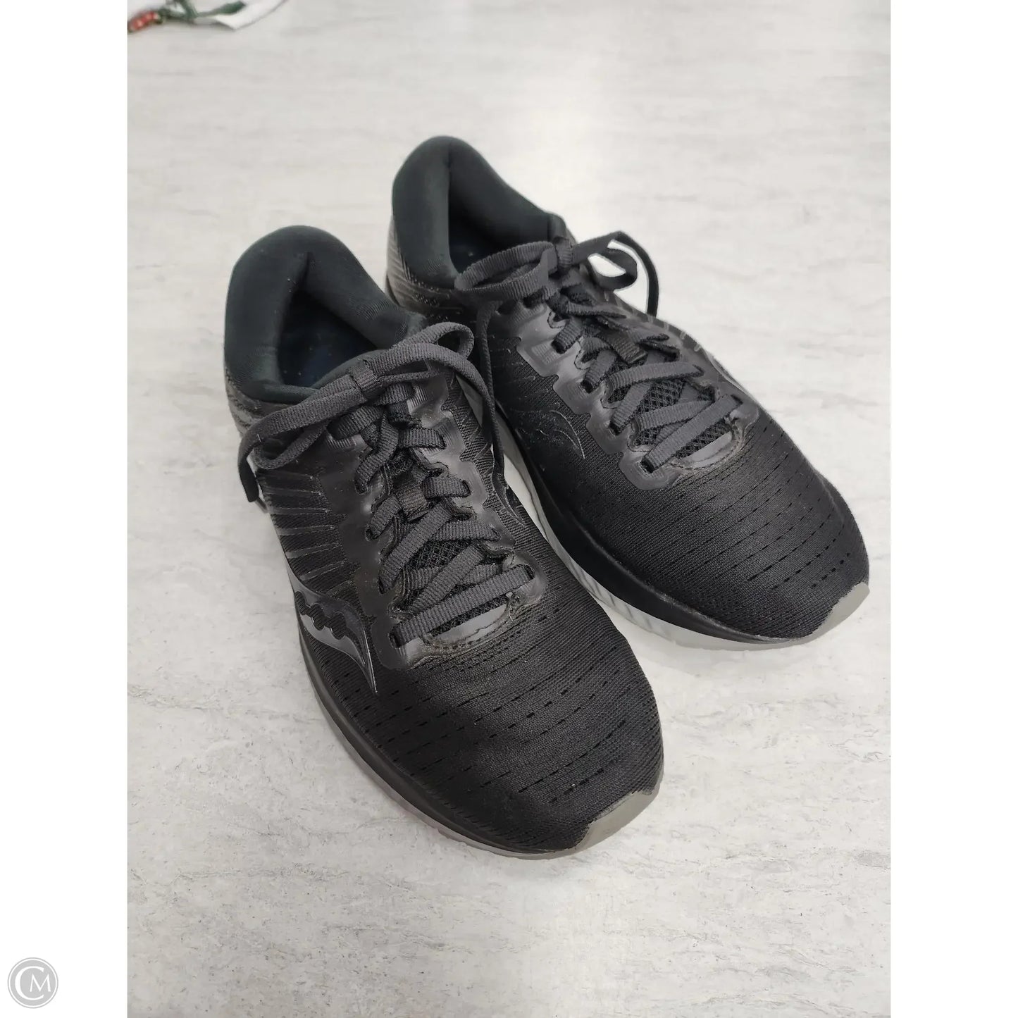 Shoes Athletic By Saucony In Black, Size: 7