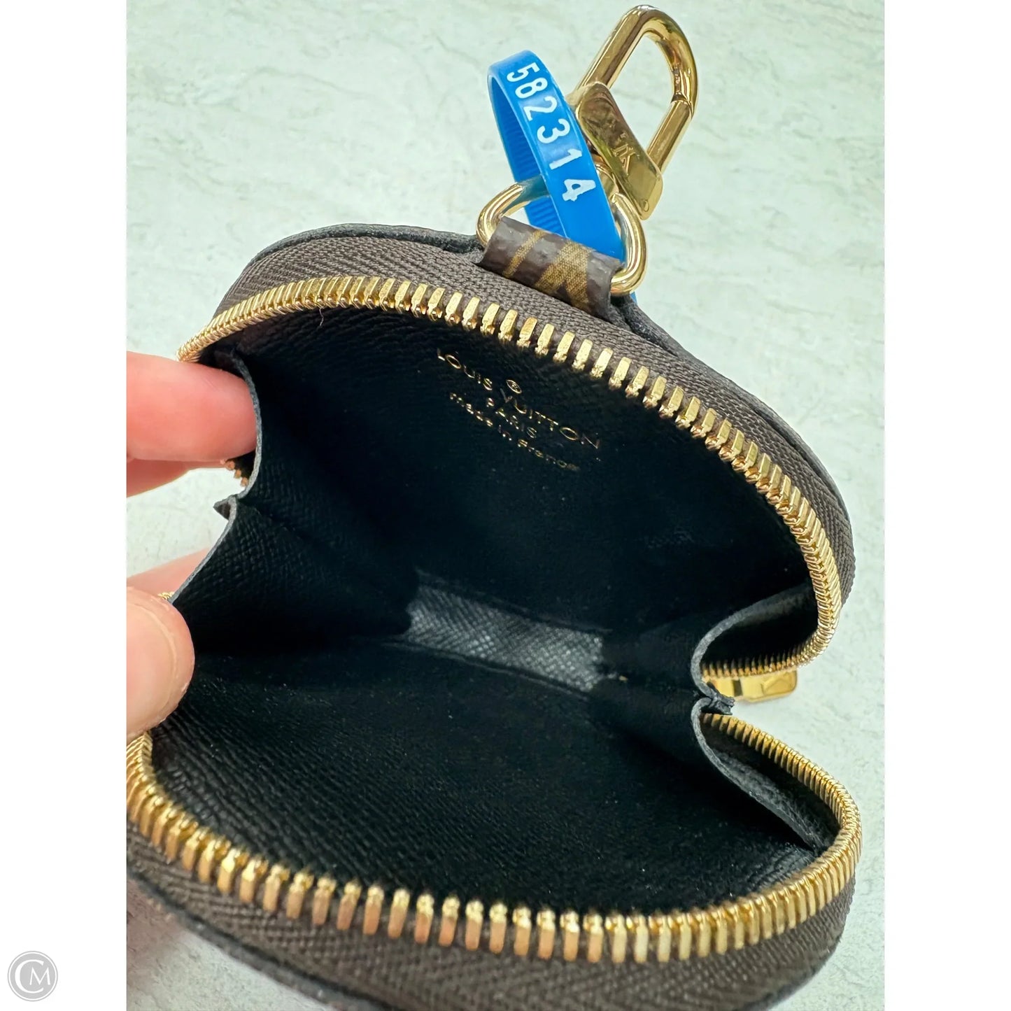 Coin Purse Luxury Designer By Louis Vuitton, Size: Small