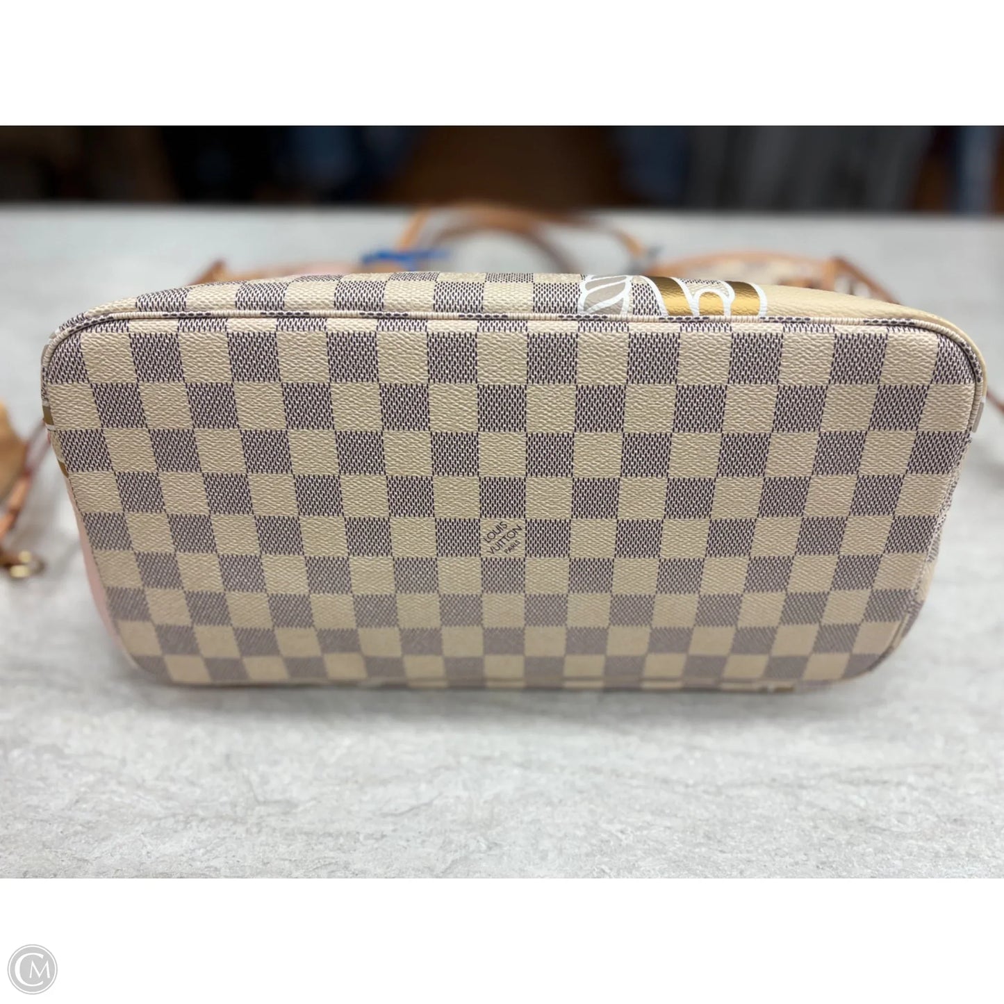 Handbag Luxury Designer By Louis Vuitton, Size: Large