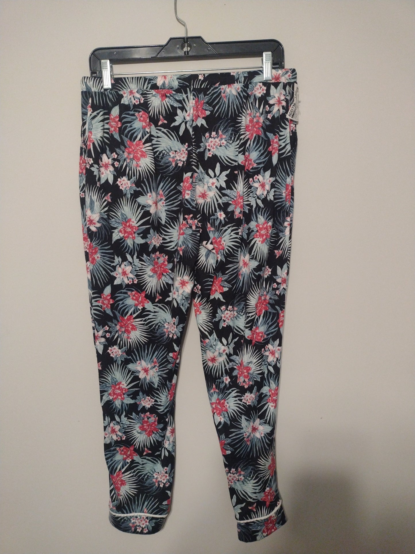 Pajamas 2pc By Clothes Mentor Size: L