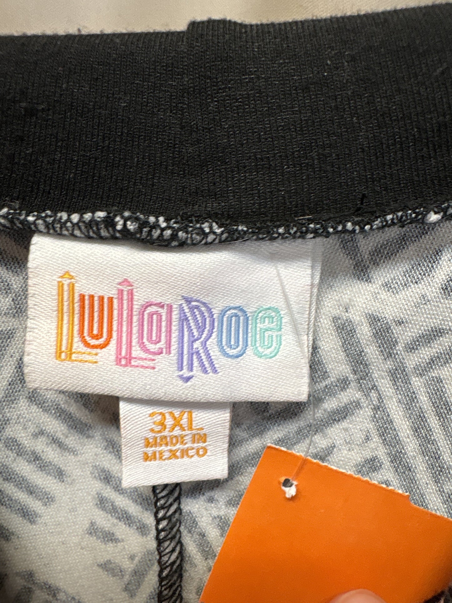 Top Long Sleeve By Lularoe Size: 3x