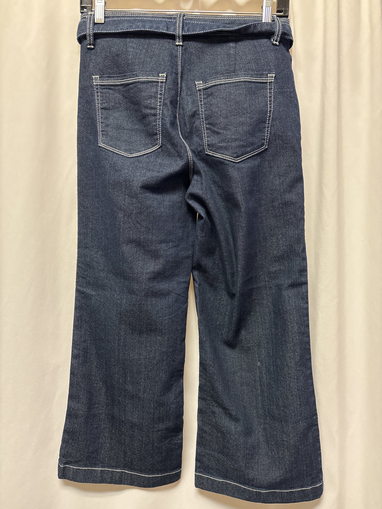 Capris By White House Black Market Size: 2
