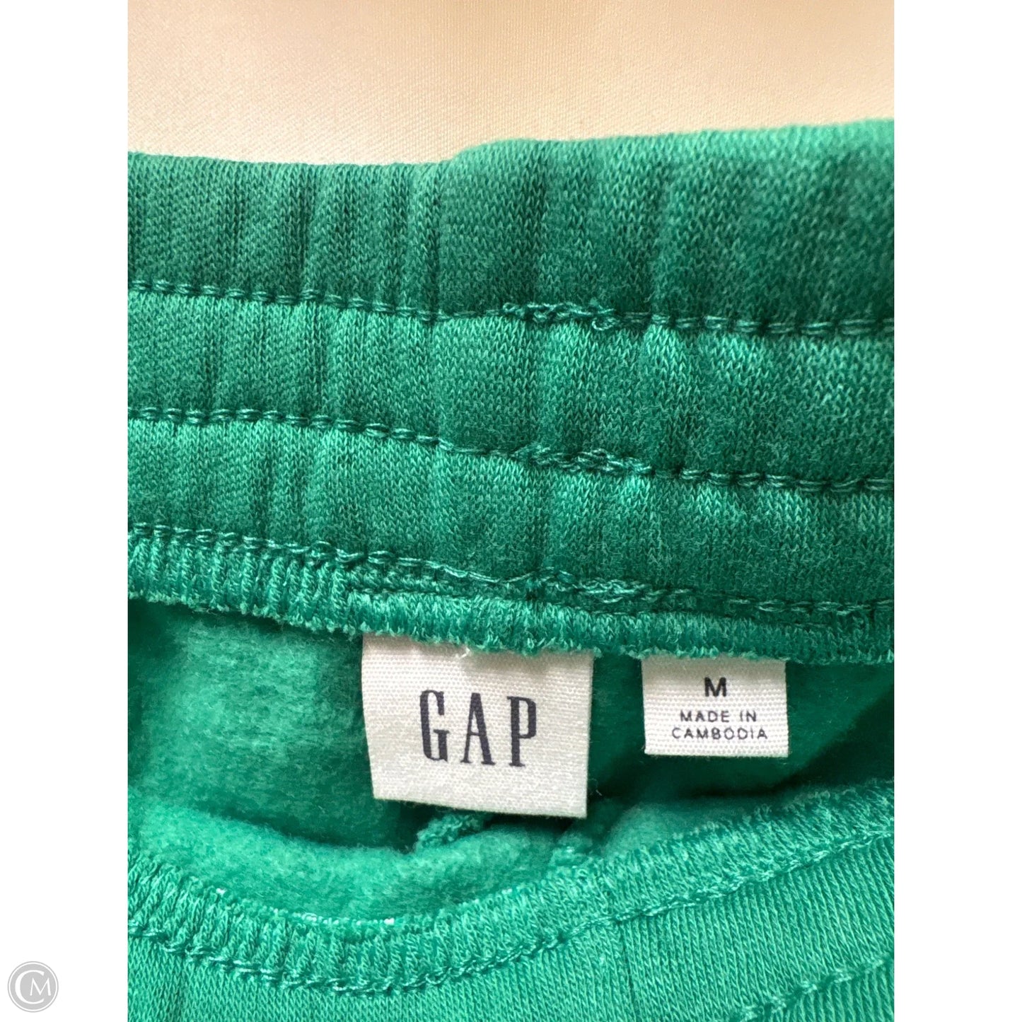Shorts By Gap In Green, Size: M