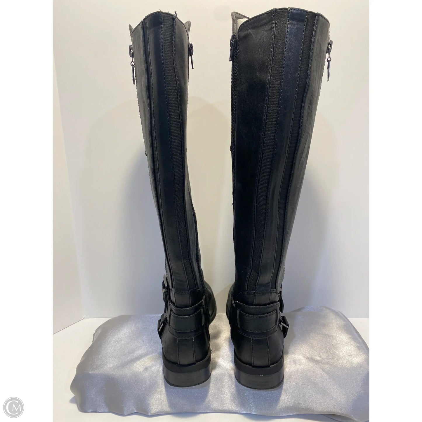 Boots Knee Flats By Clothes Mentor In Black, Size: 7