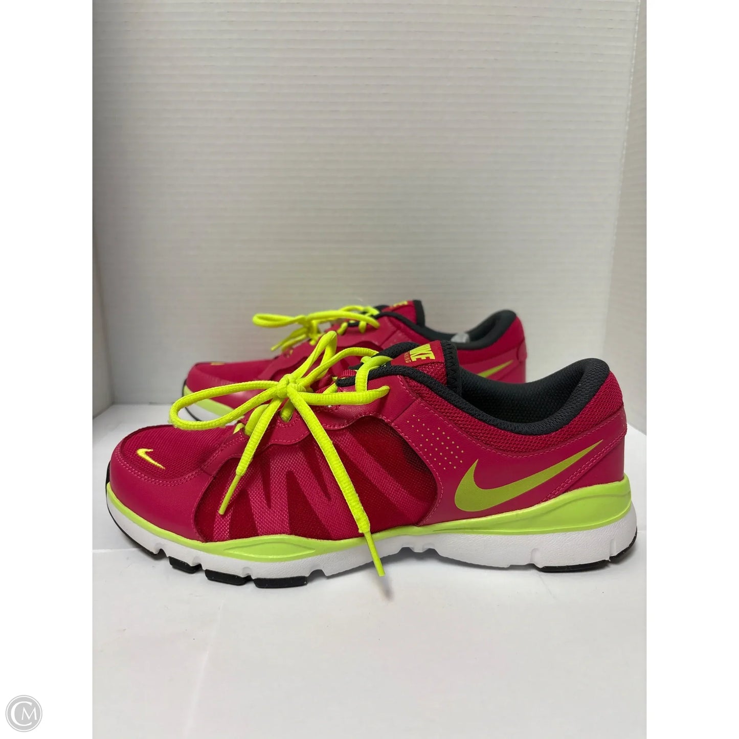 Shoes Athletic By Nike In Pink, Size: 10