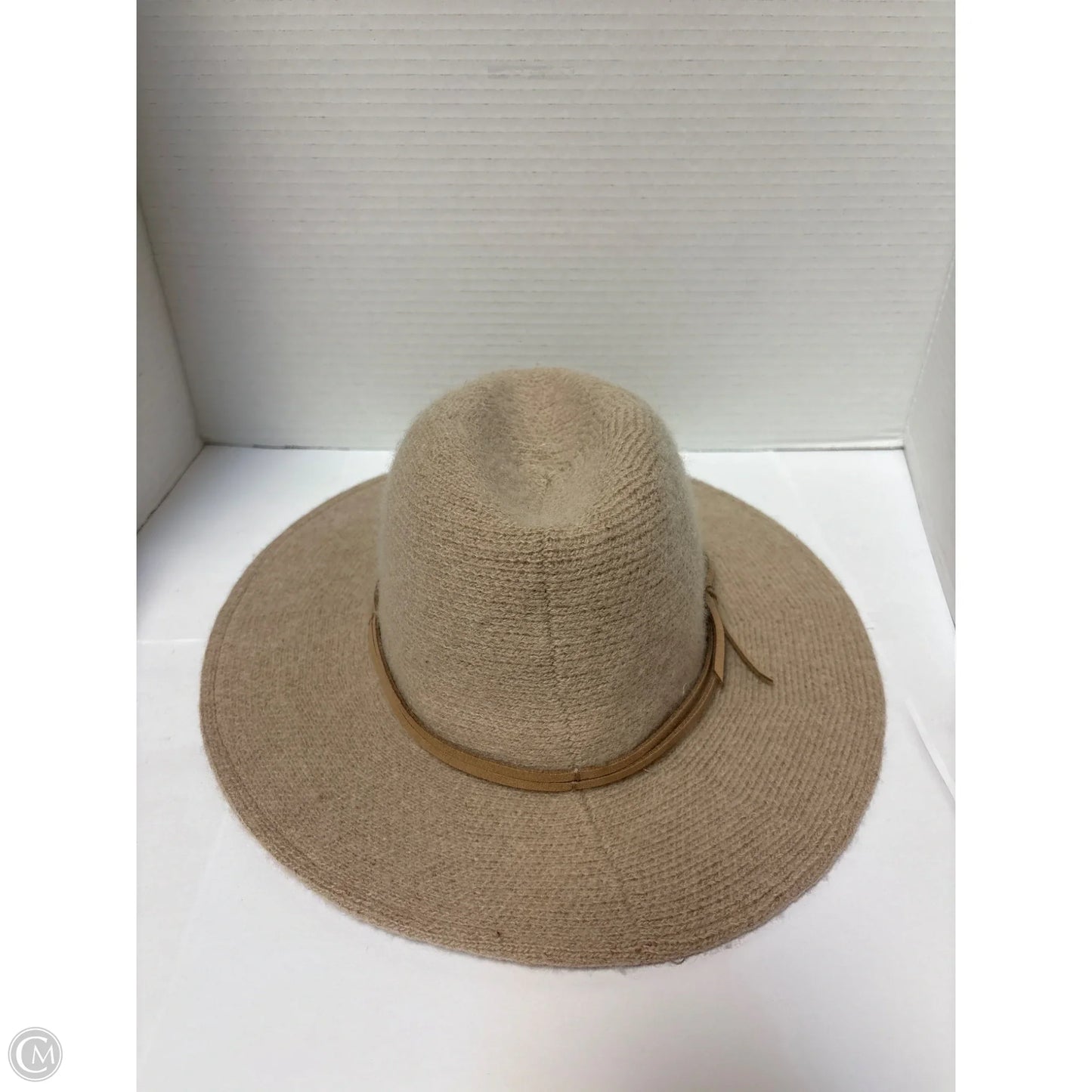 Hat Other By Universal Thread