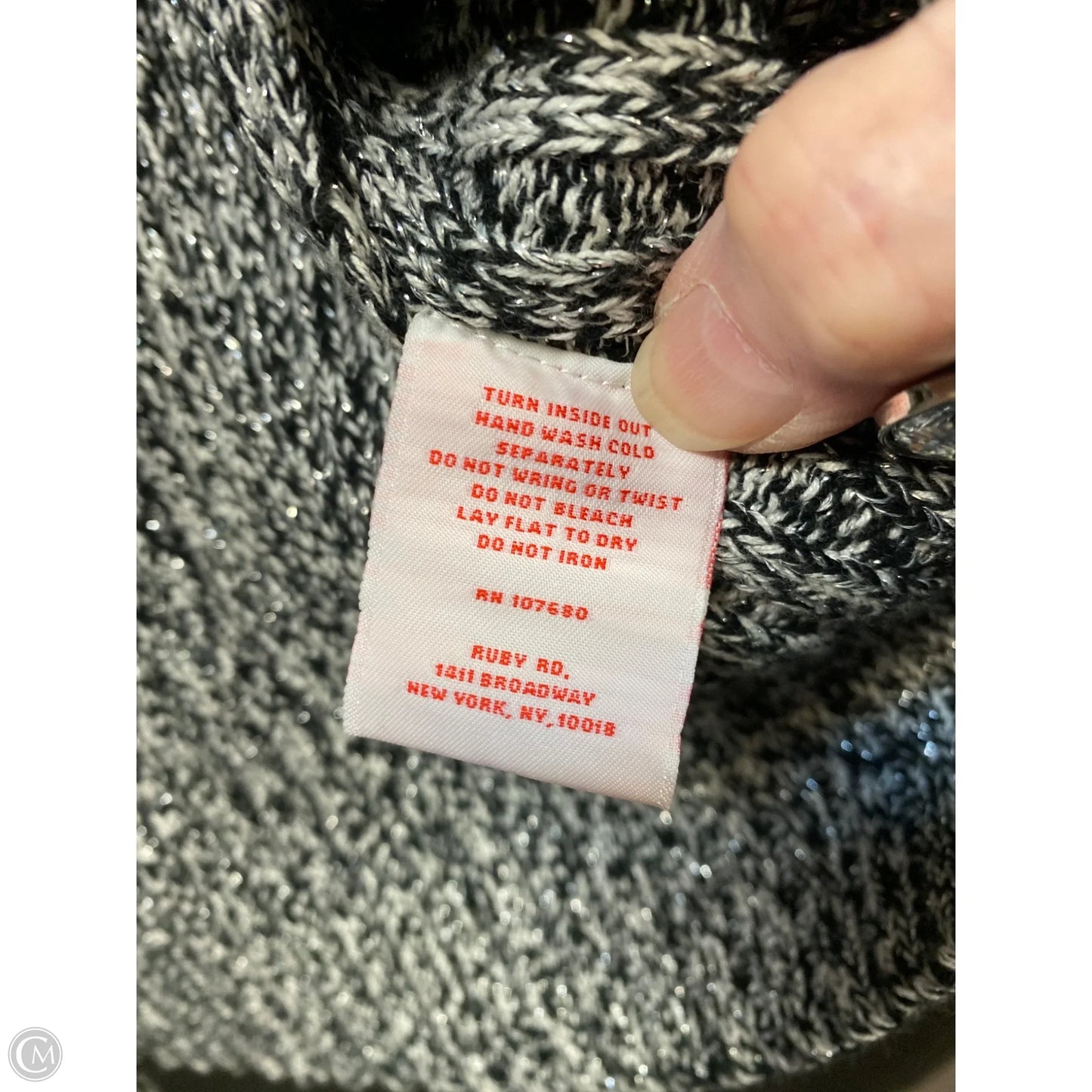 Sweater By Ruby Rd In Black & White, Size: Lp