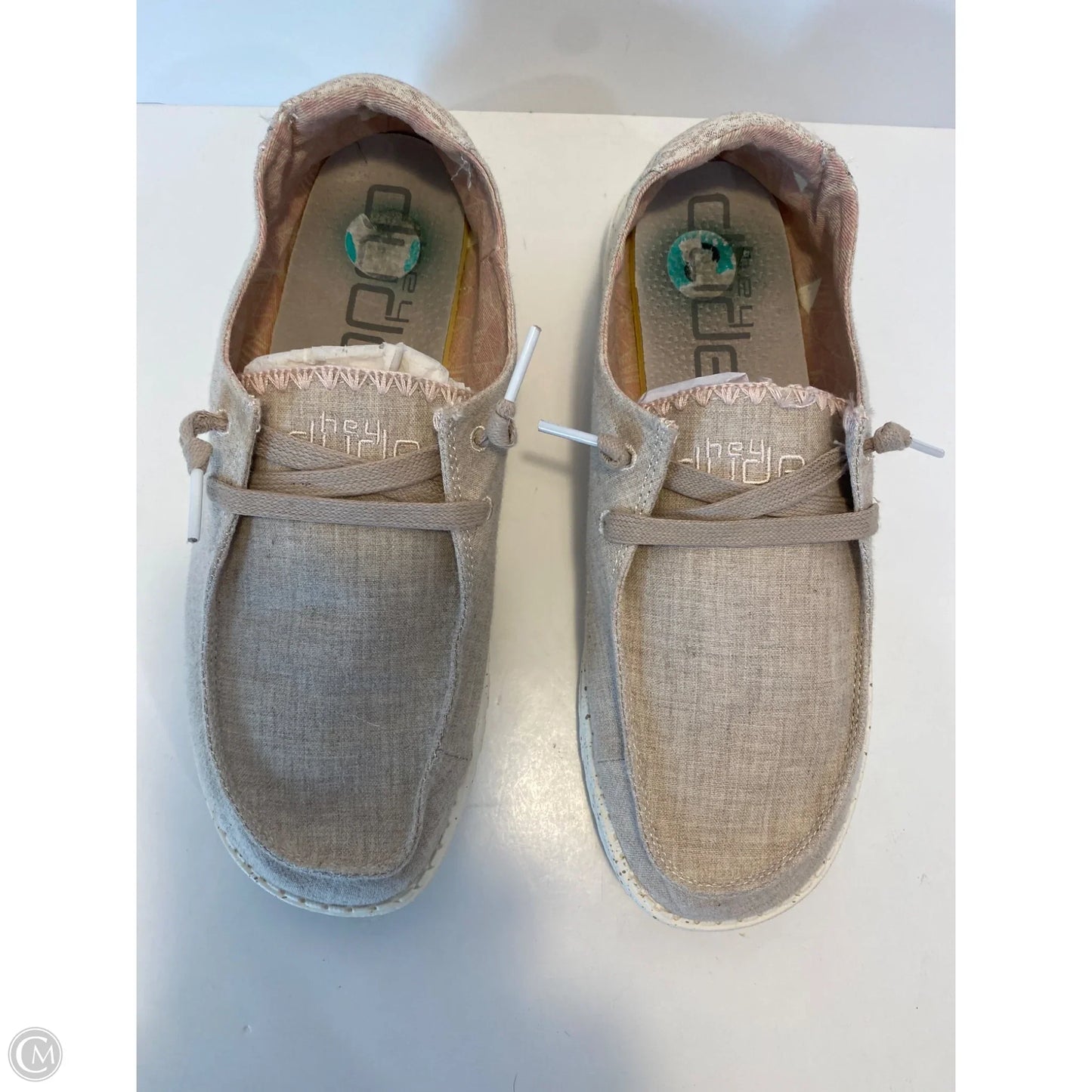 Shoes Flats By Hey Dude In Tan, Size: 8