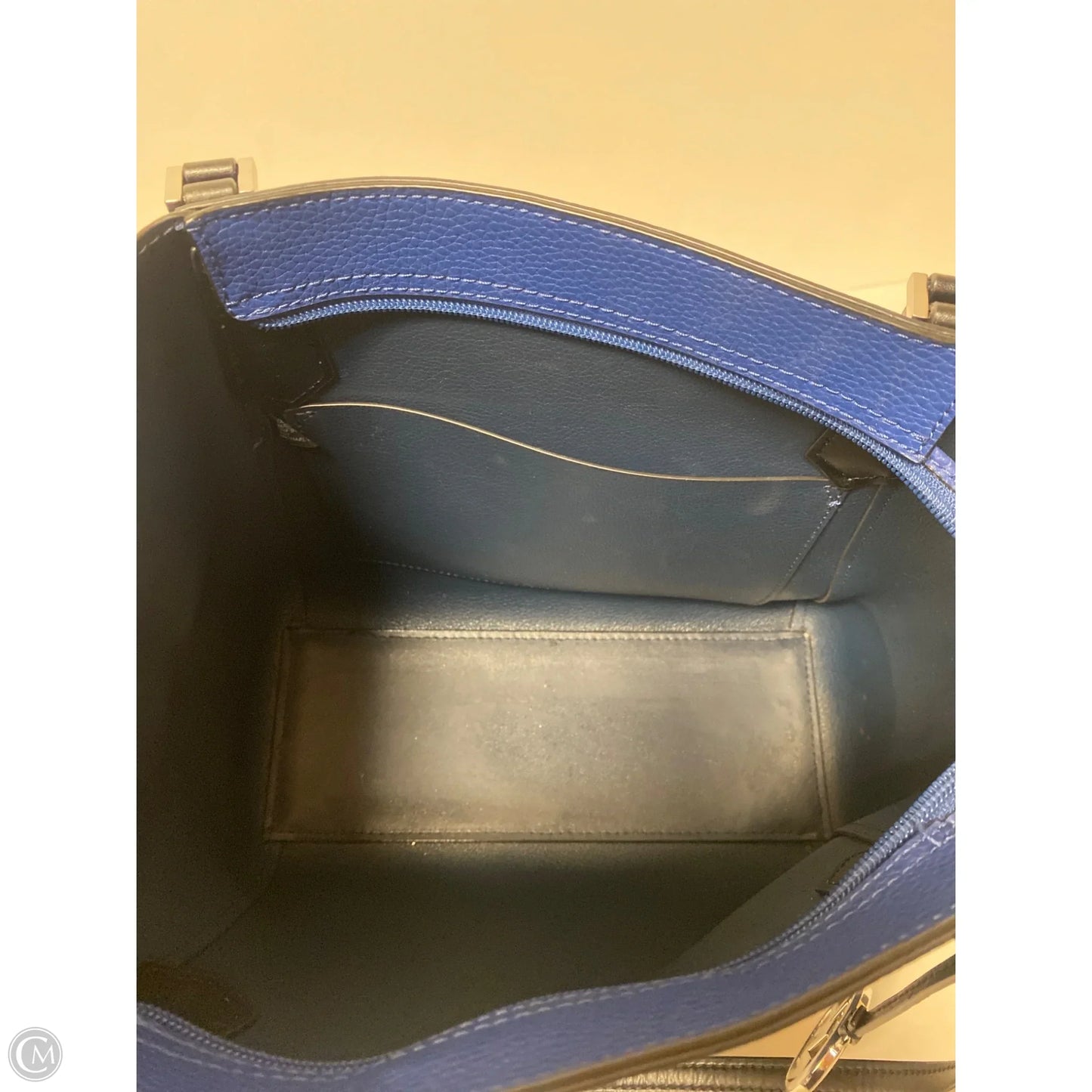 Handbag Designer By Michael Kors, Size: Medium