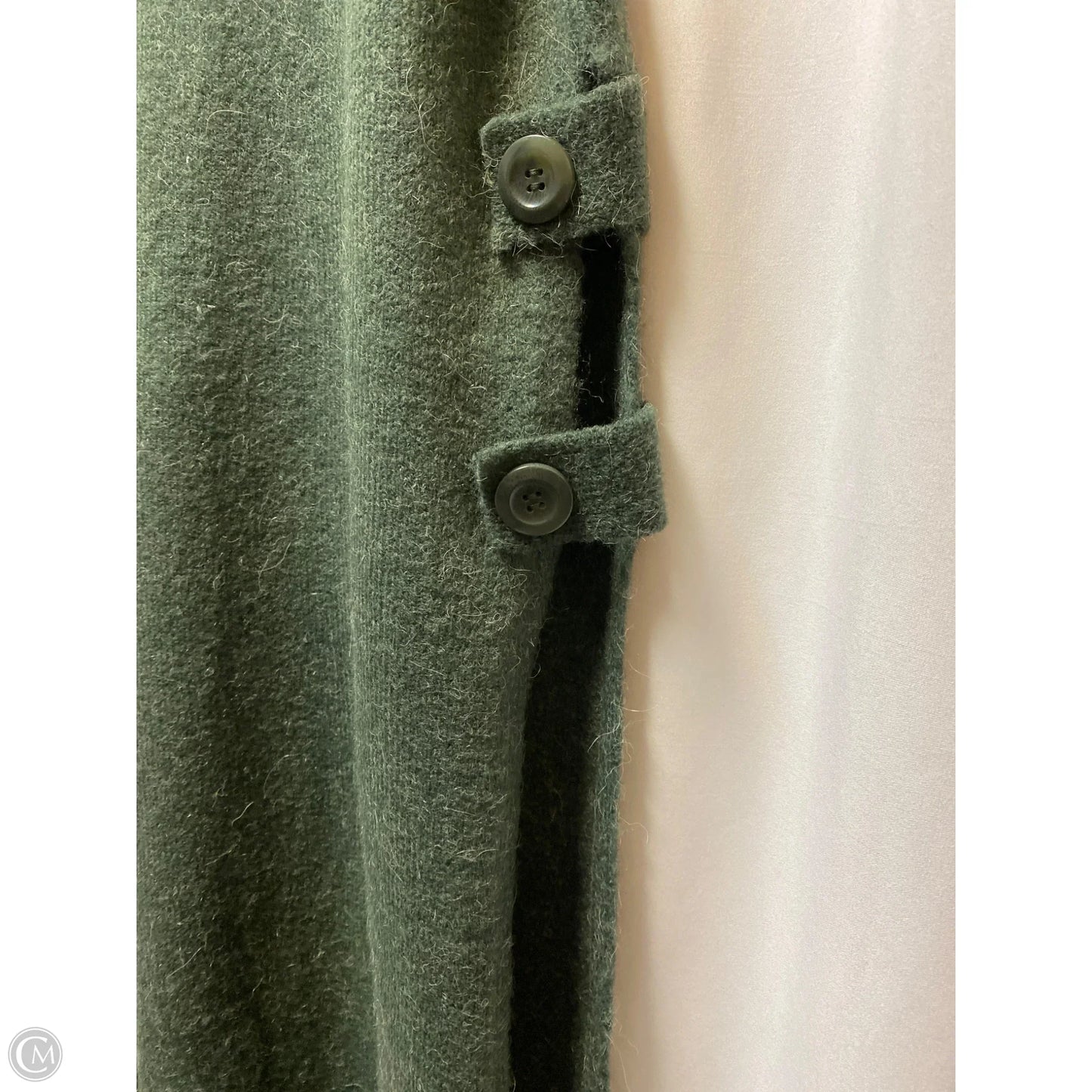 Poncho By Clothes Mentor In Green, Size: M