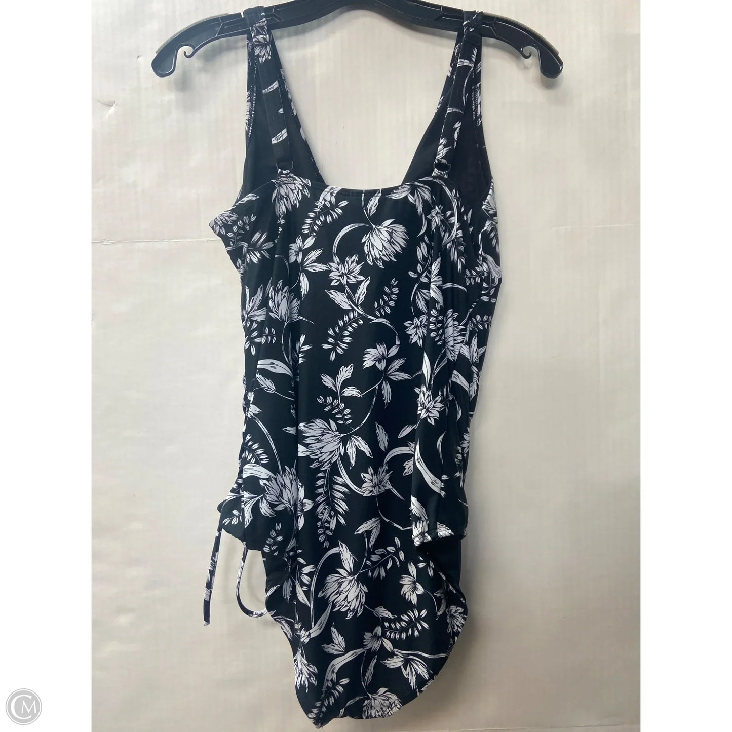 Swimsuit By Clothes Mentor In Black & White, Size: L