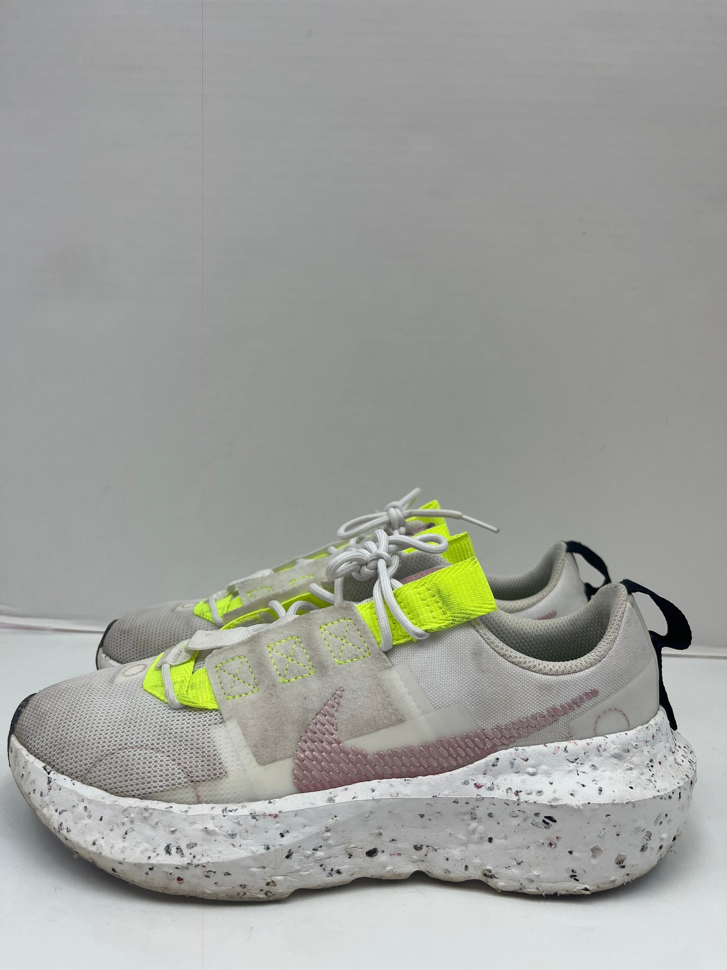 Shoes Athletic By Nike Size: 8
