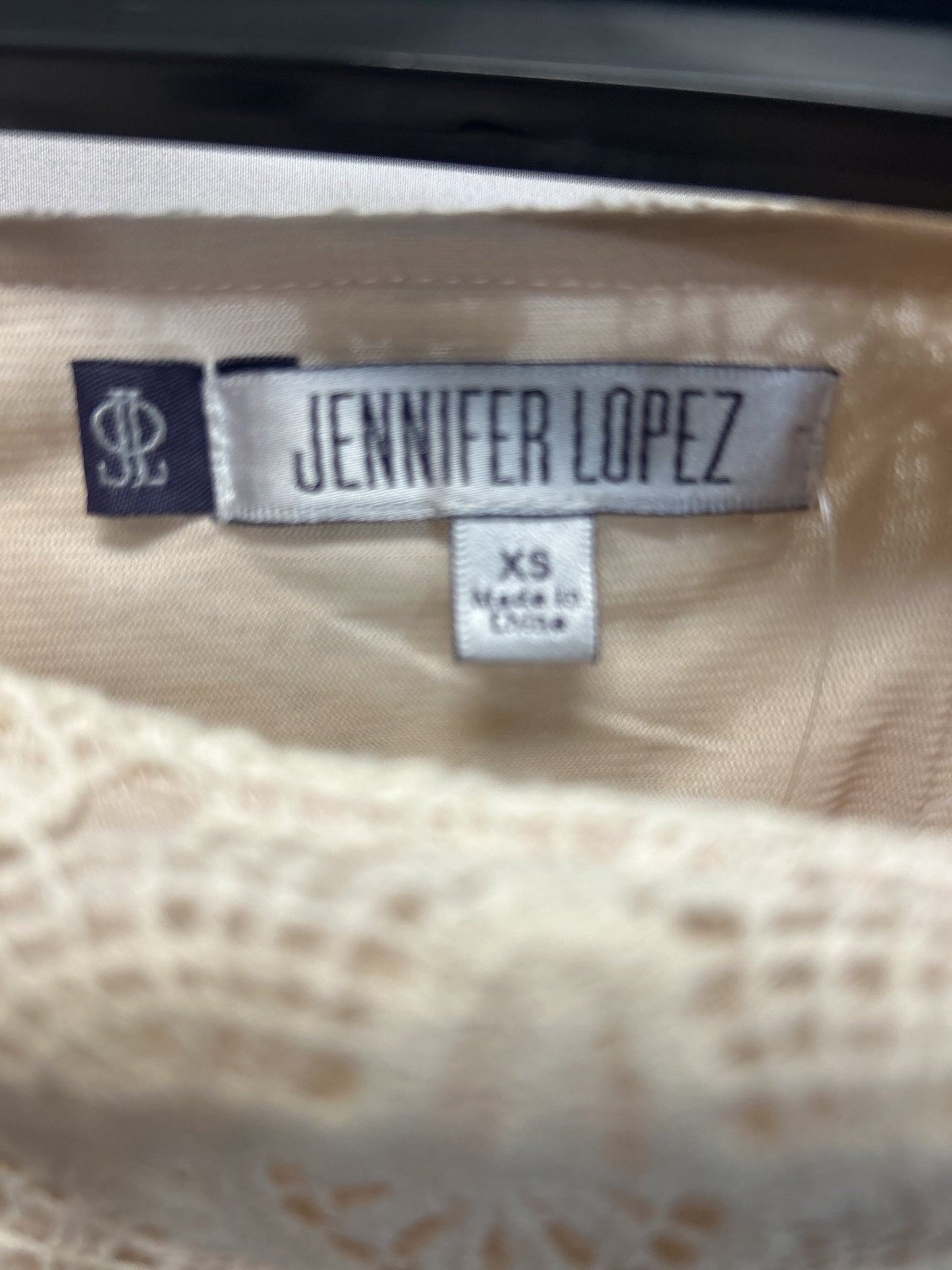 Skirt Mini & Short By Jennifer Lopez Size: Xs
