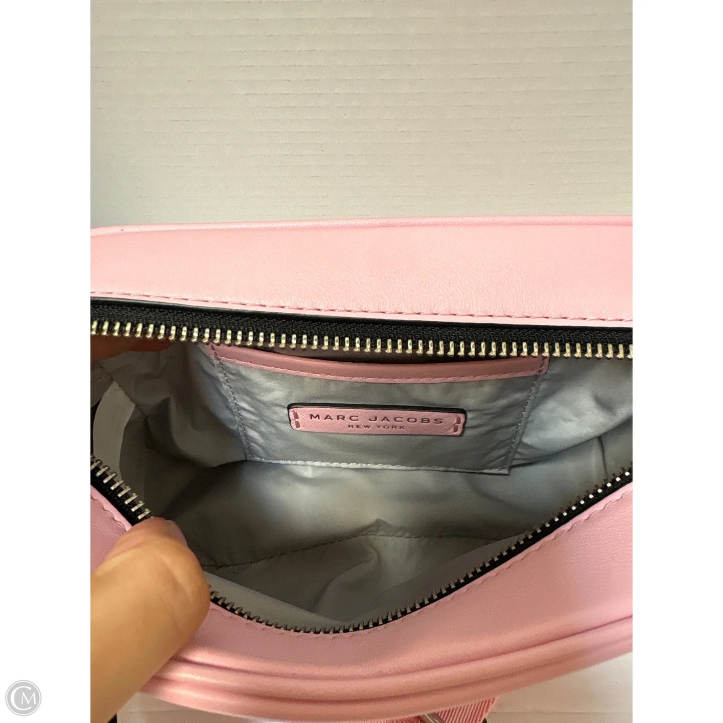 Handbag Designer By Marc Jacobs, Size: Small