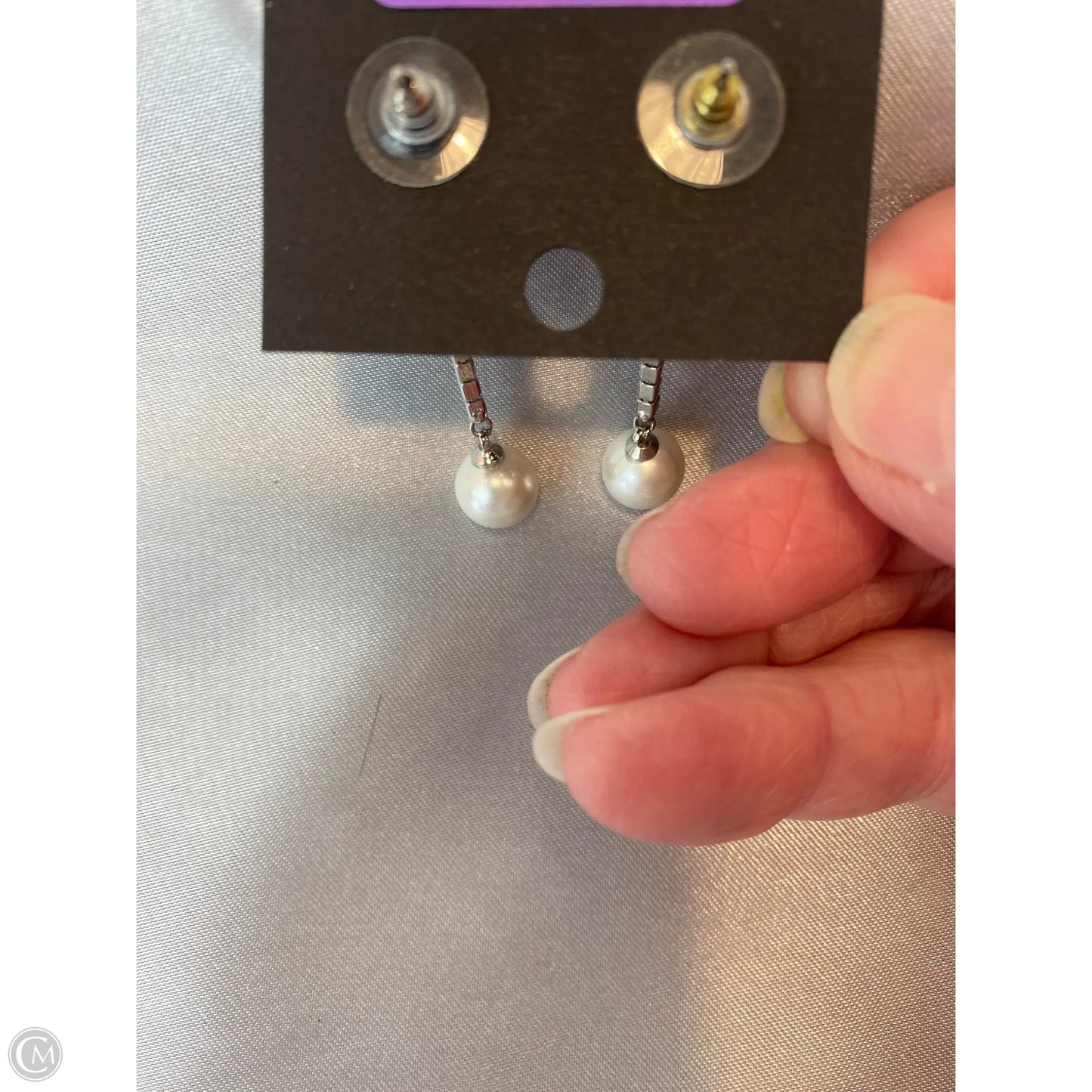 Earrings Dangle/drop By Clothes Mentor