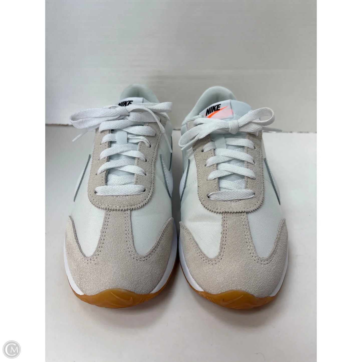 Shoes Athletic By Nike In Beige, Size: 7.5