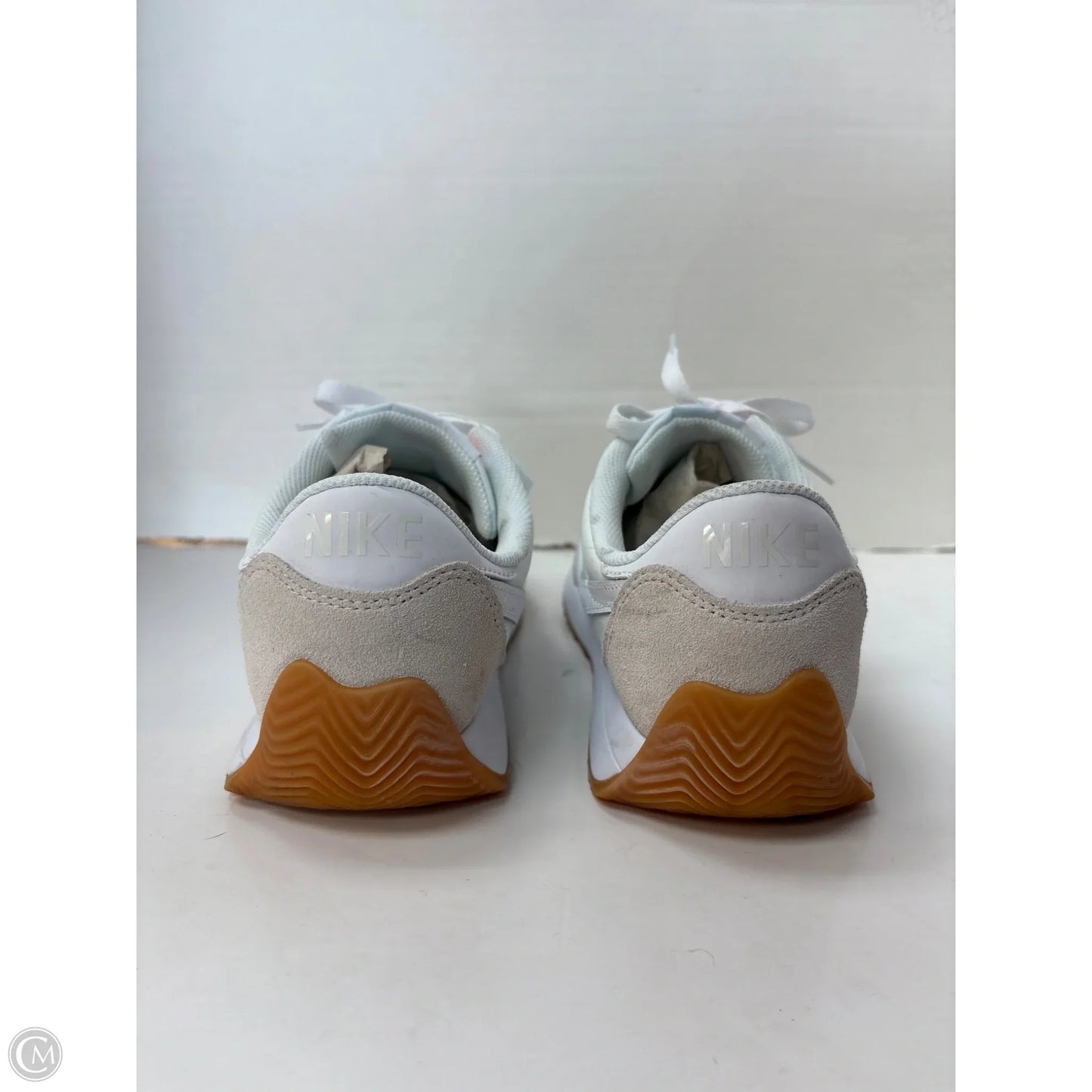 Shoes Athletic By Nike In Beige, Size: 7.5