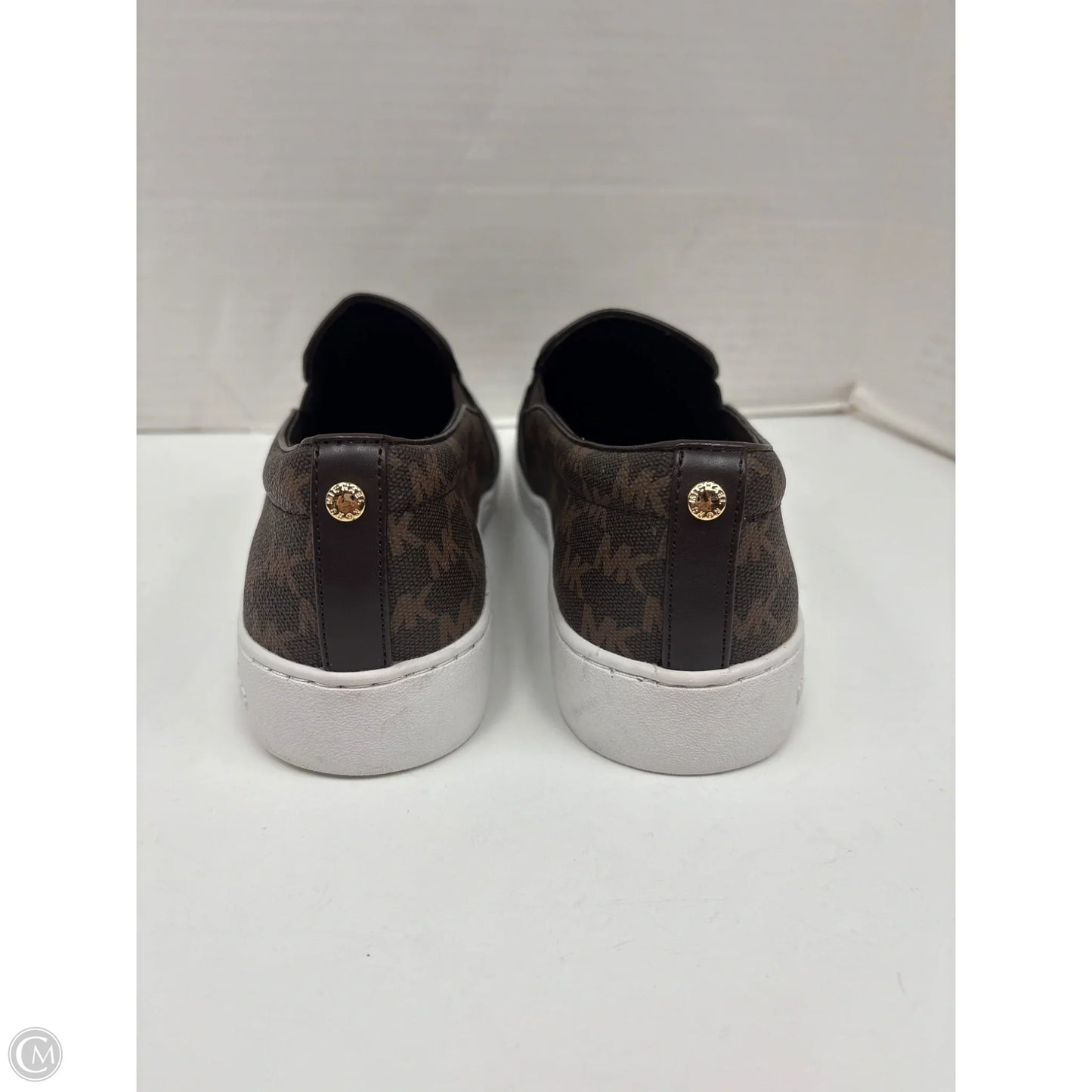 Top Short Sleeve By Avenue In White, Size: 4x