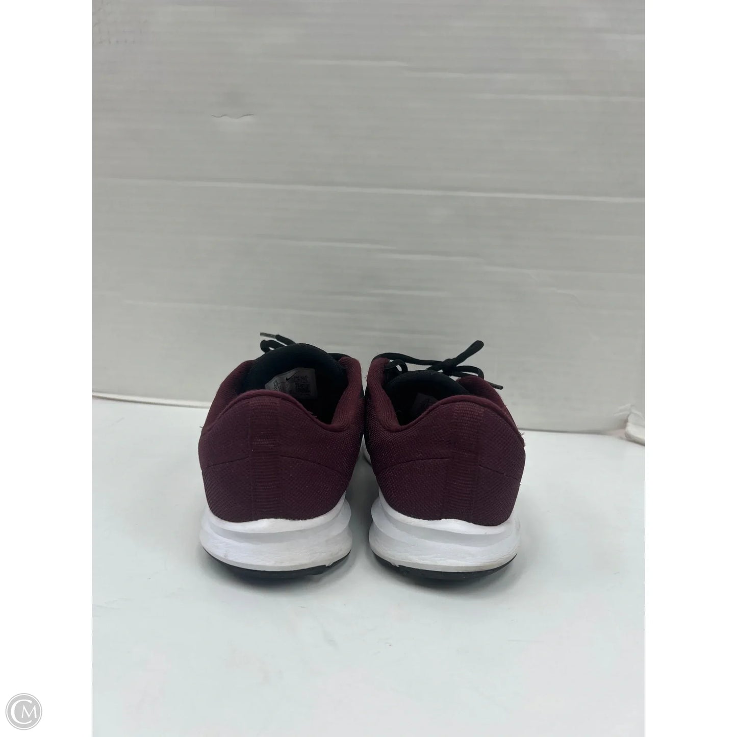 Shoes Athletic By Nike In Maroon, Size: 9.5