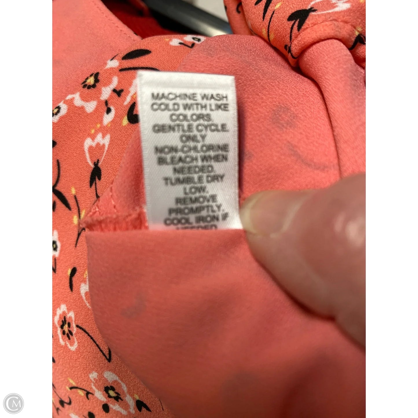Top Sleeveless By Cato In Peach, Size: L