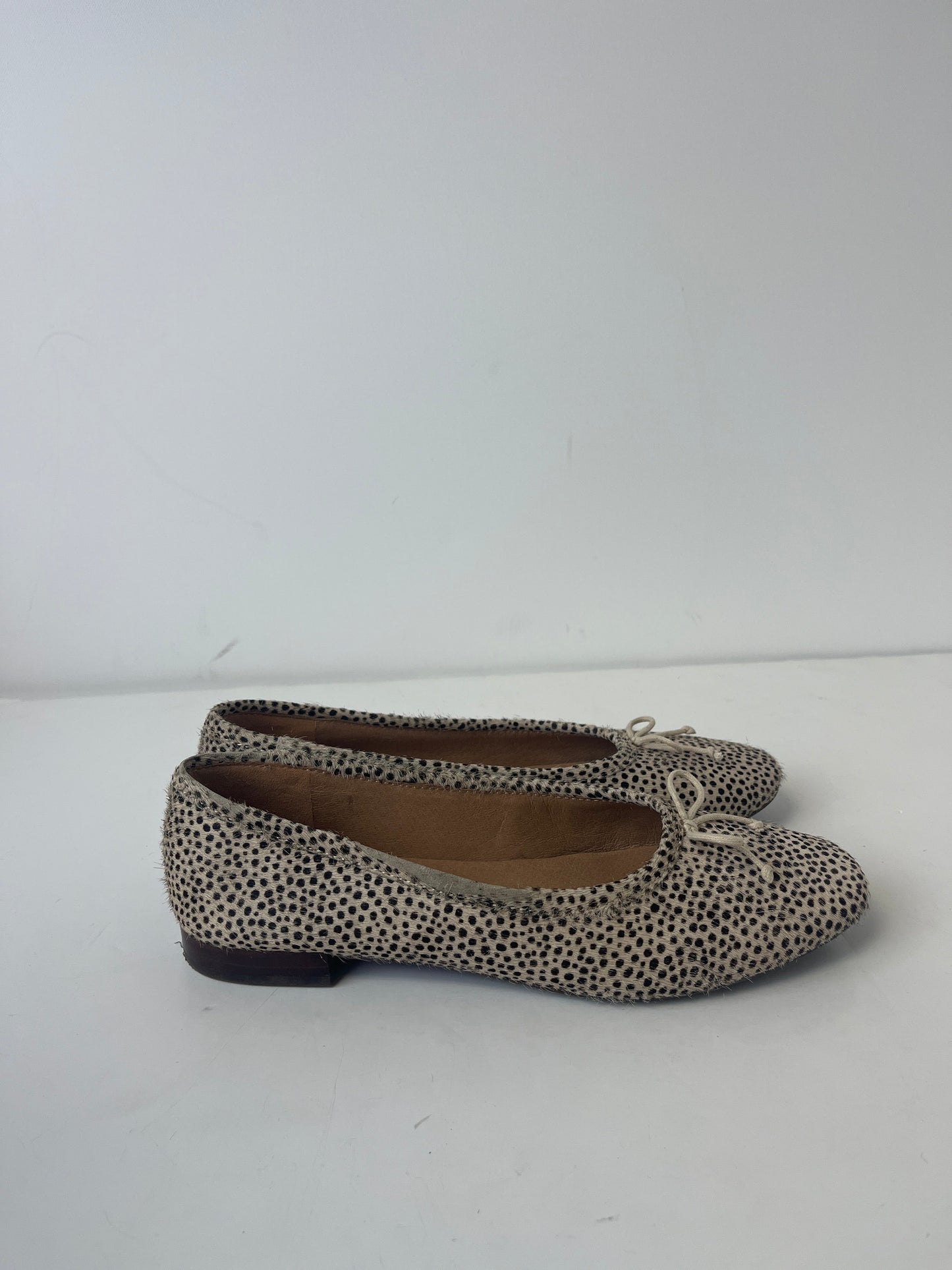 Shoes Flats Ballet By Madewell Size: 6