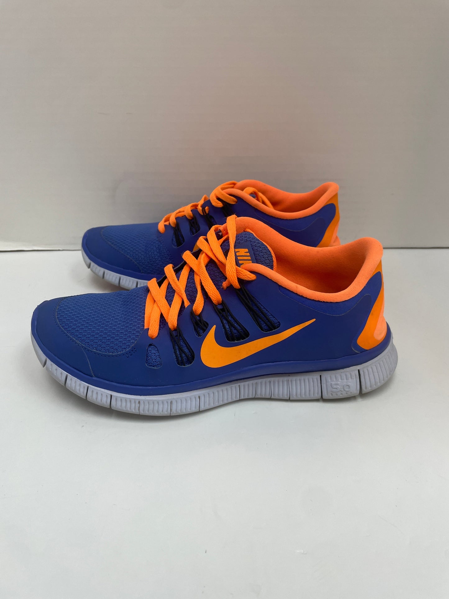 Shoes Athletic By Nike Size: 8