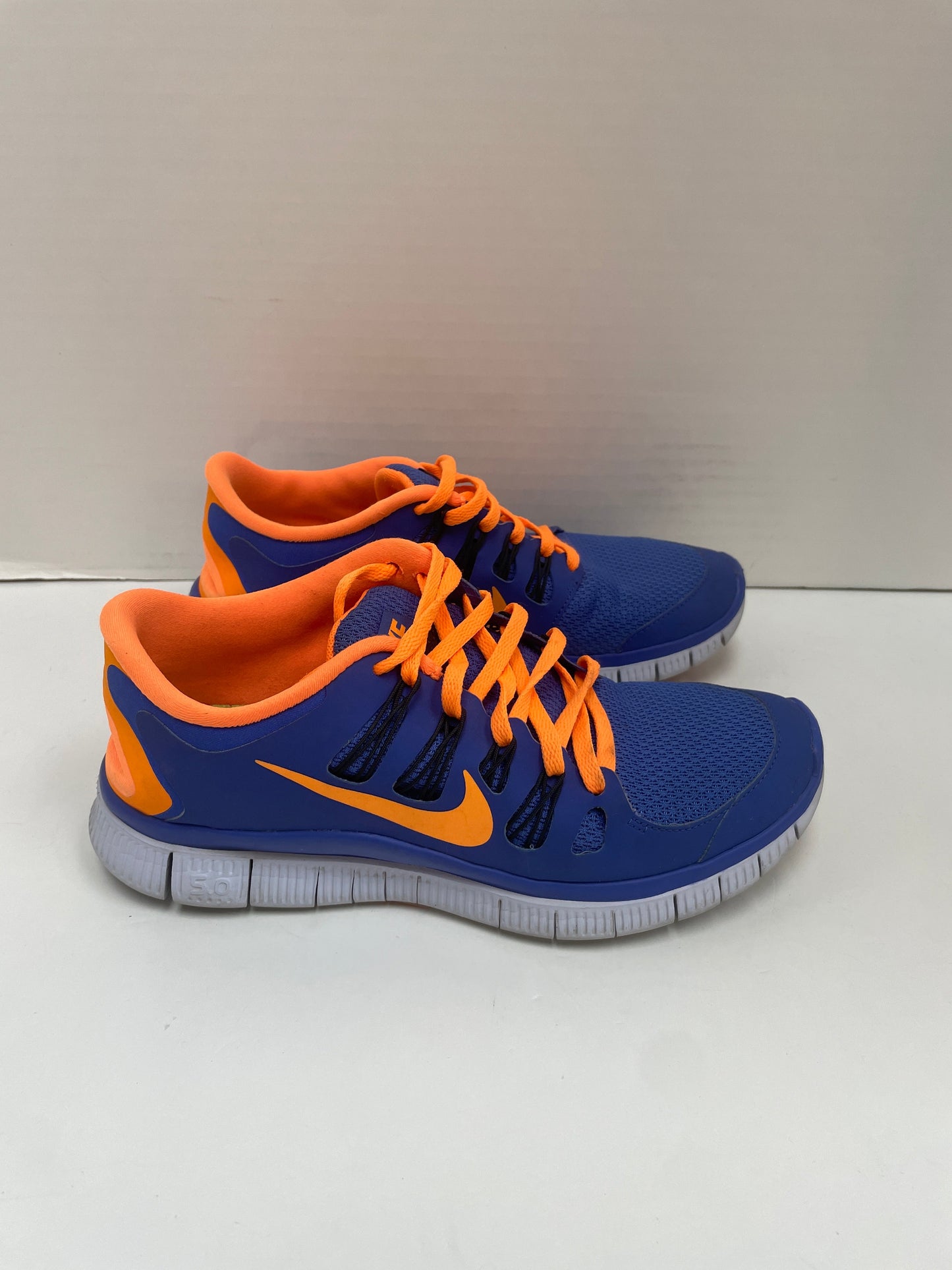 Shoes Athletic By Nike Size: 8