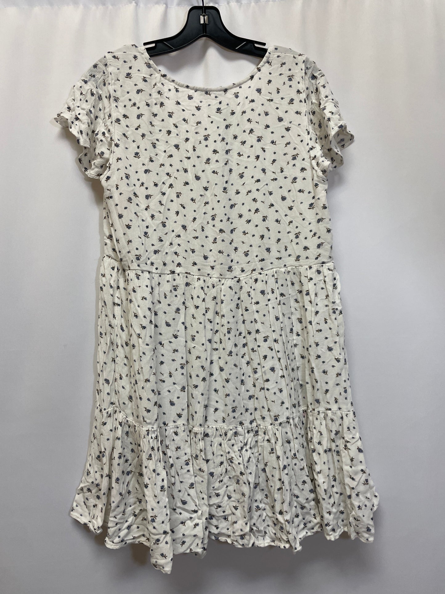 Top Short Sleeve By Cupio Size: 3x