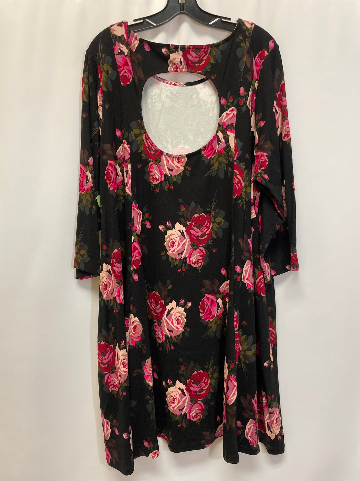 Dress Casual Midi By Torrid Size: 4