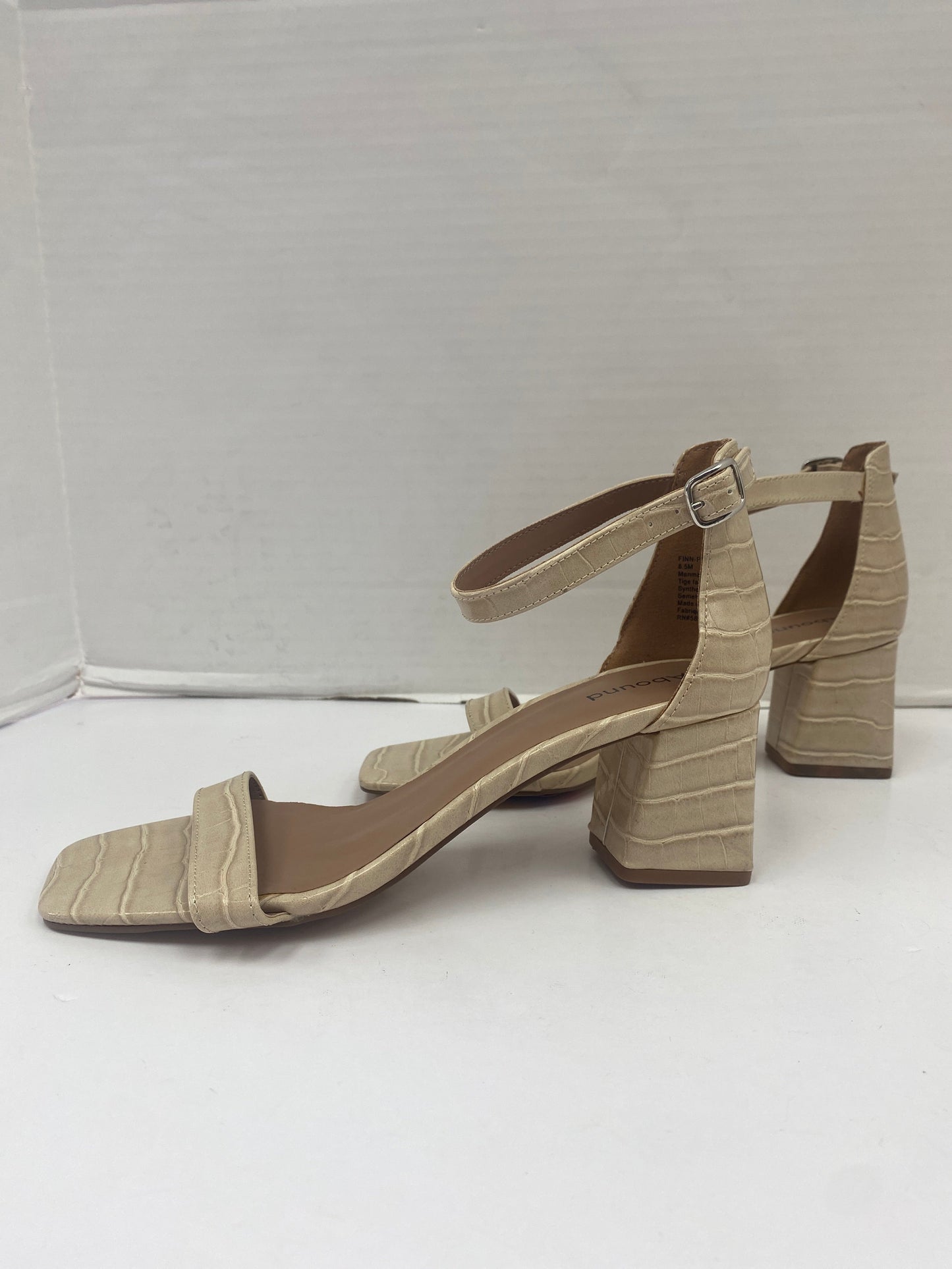 Sandals Heels Block By Abound Size: 8.5