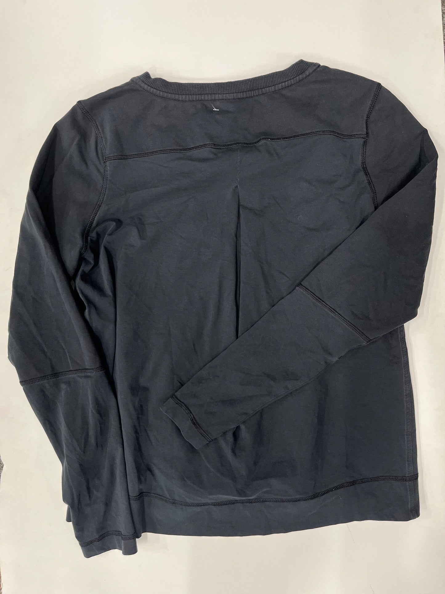 Athletic Sweatshirt Crewneck By Lululemon Size: S