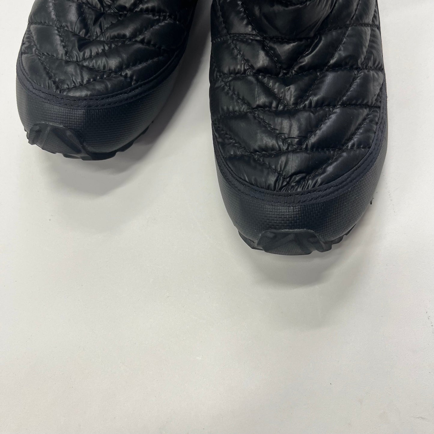 Boots Ankle Flats By North Face Size: 9