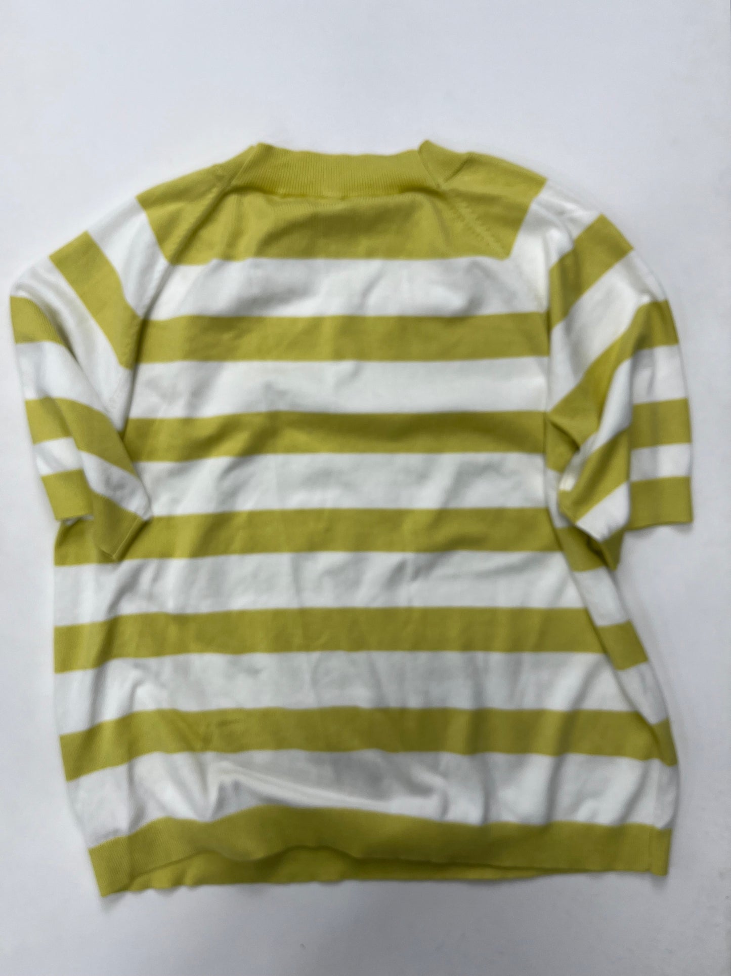 Sweater By Calvin Klein Size: L