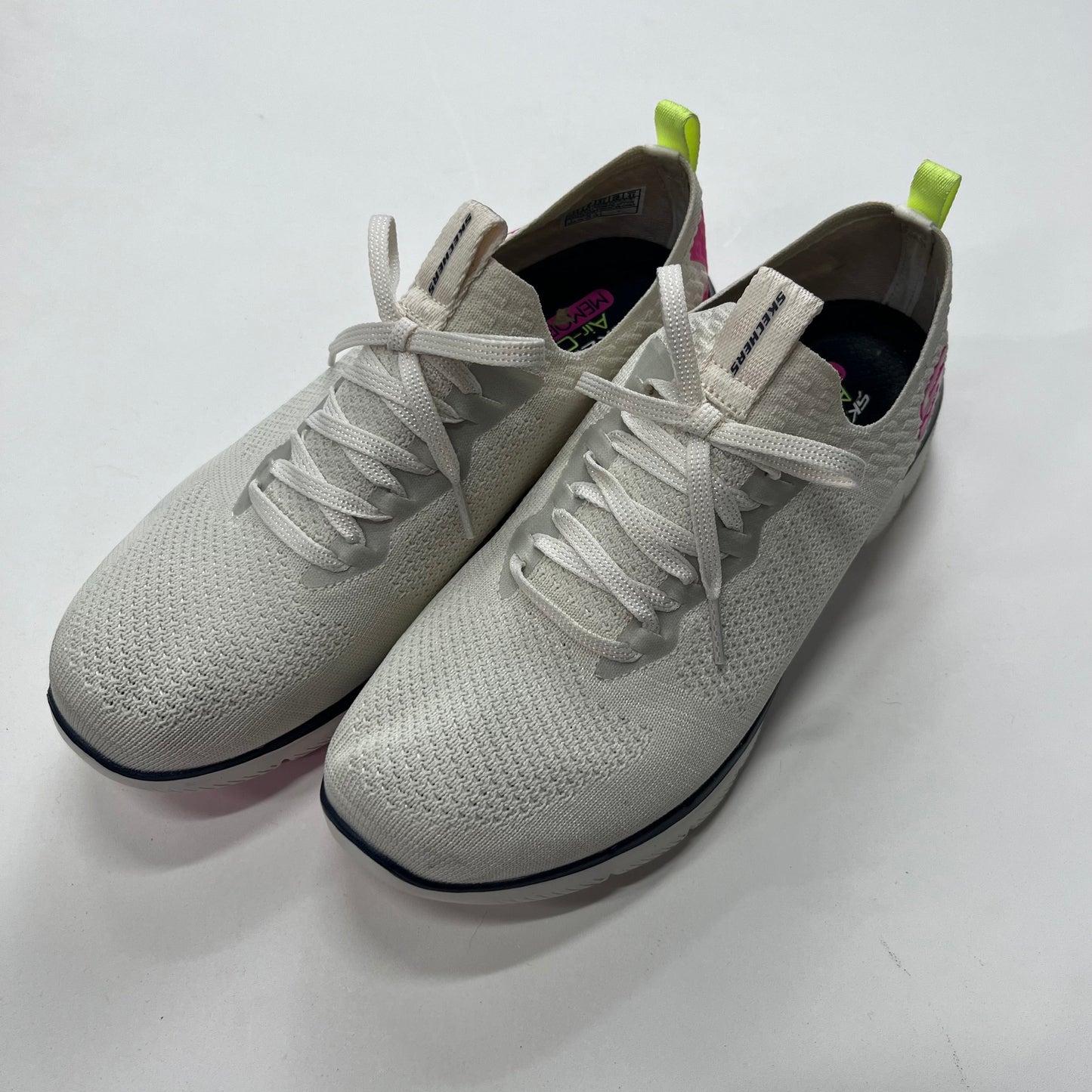 Shoes Athletic By Skechers Size: 11