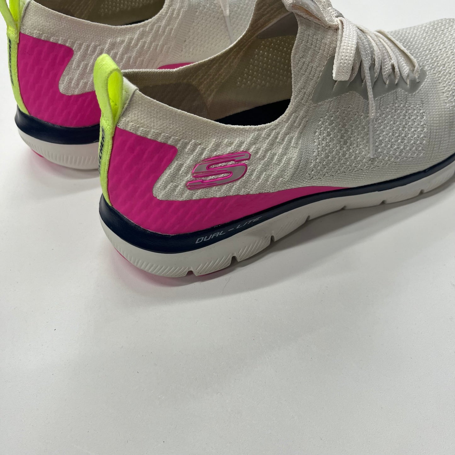 Shoes Athletic By Skechers Size: 11