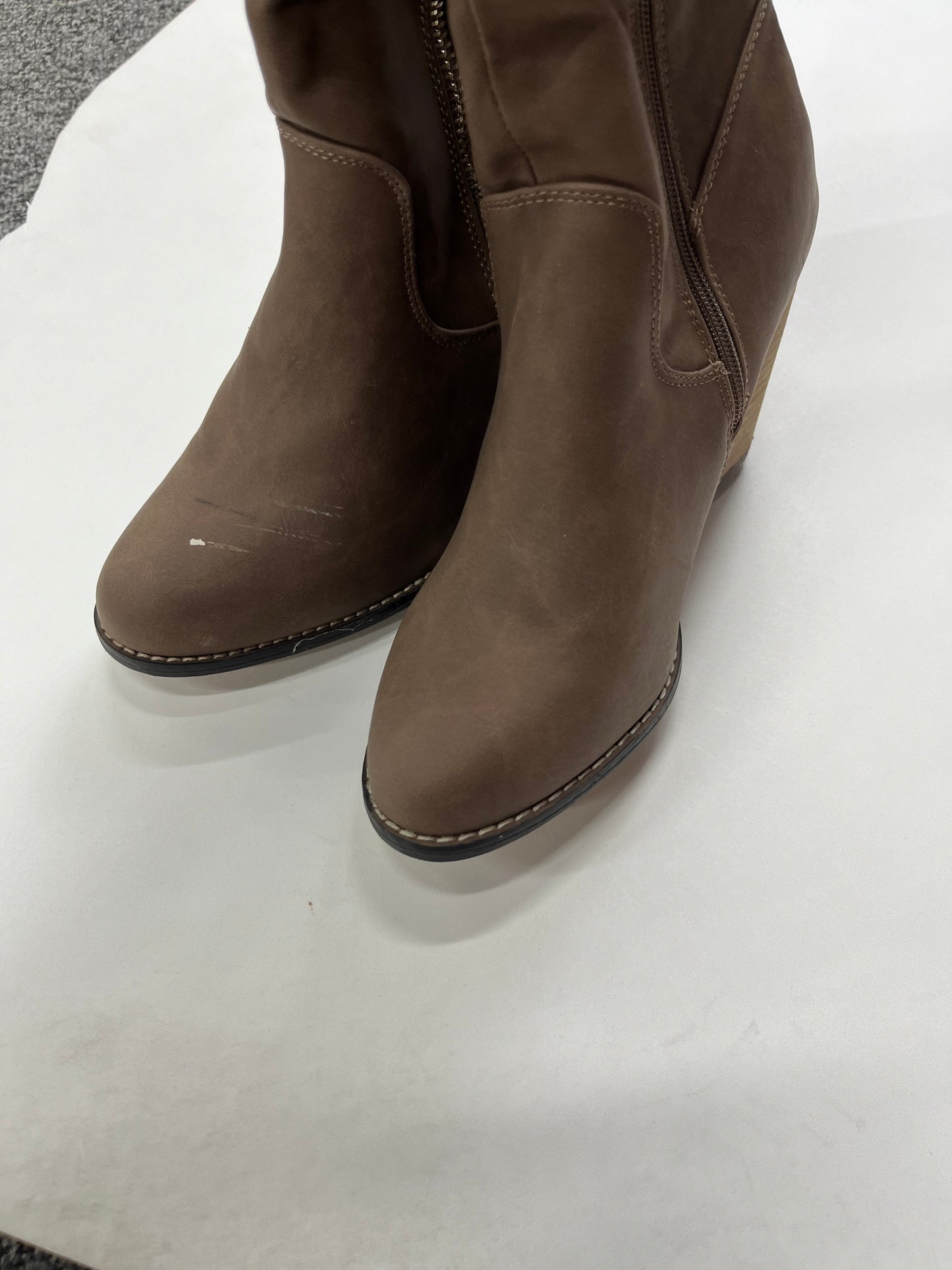 Boots Knee Heels By Cato Size: 9