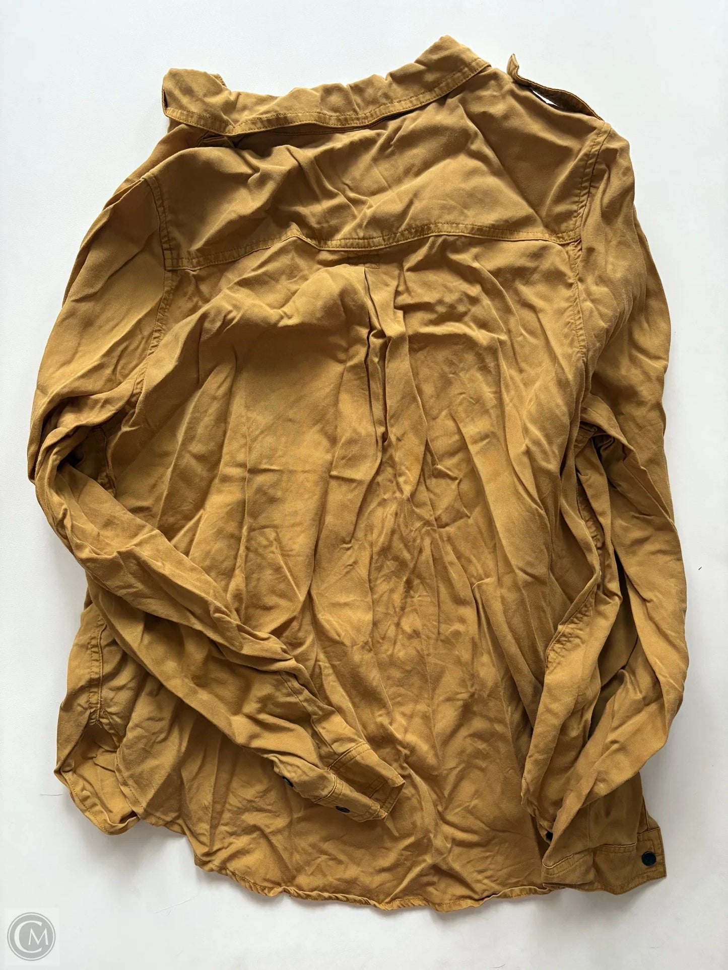 Top Long Sleeve By Universal Thread In Yellow, Size: M