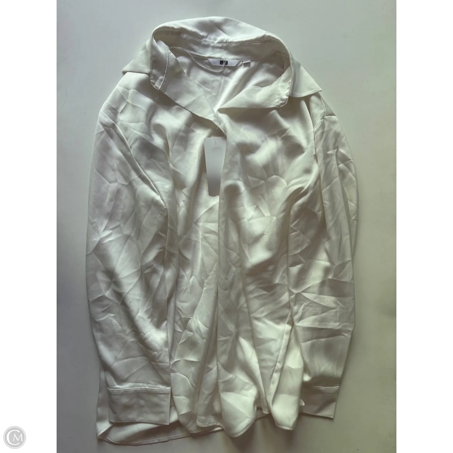 Blouse Long Sleeve By Uniqlo In Cream, Size: Xl