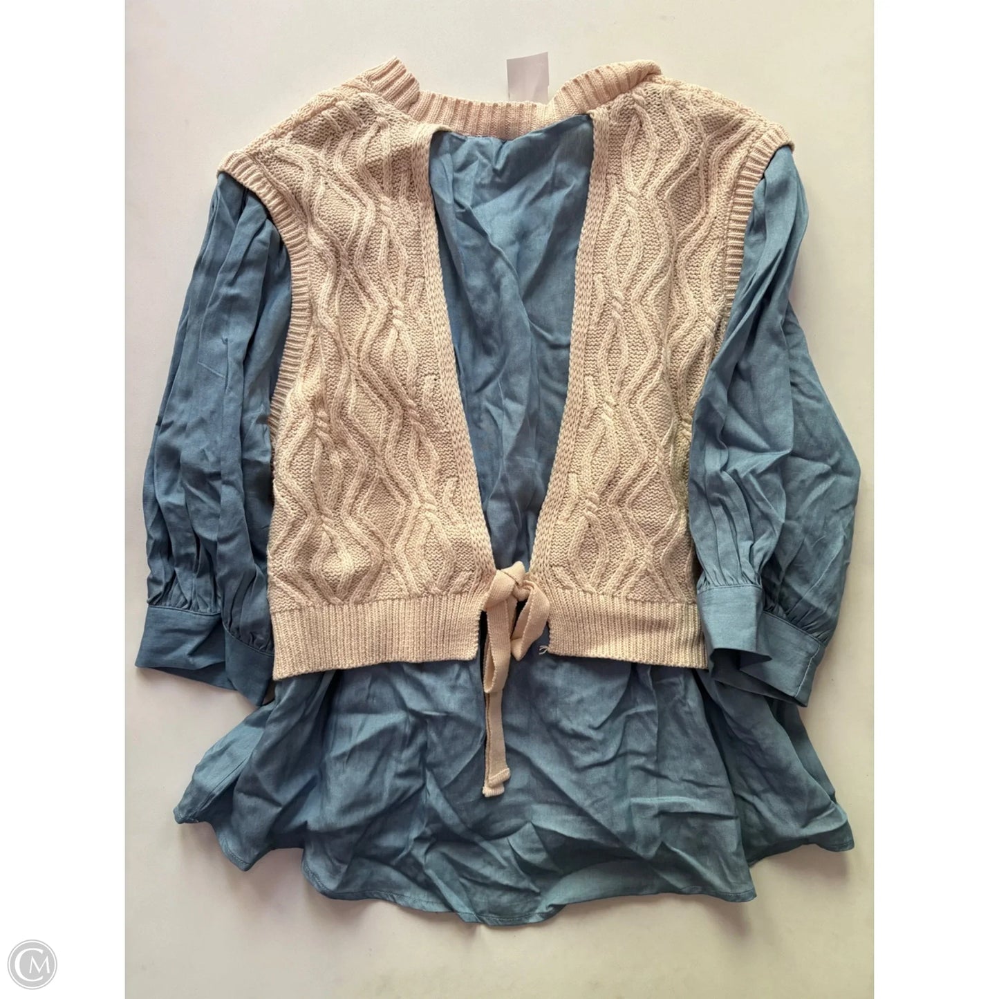 Top Long Sleeve By Entro In Cream, Size: M