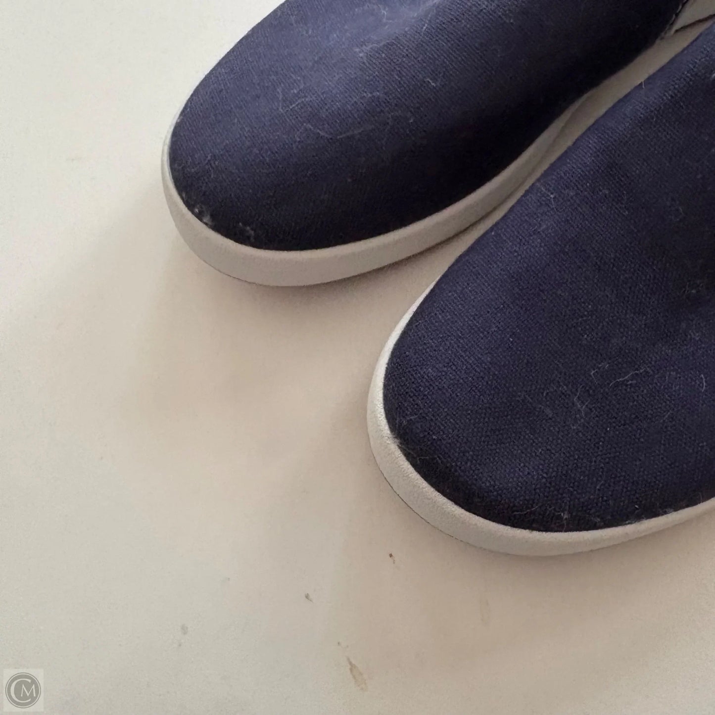 Shoes Flats By Kodiak In Navy, Size: 8