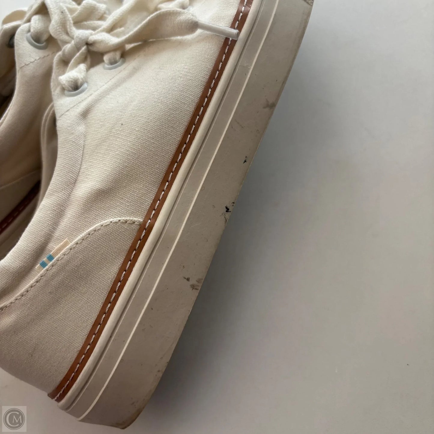 Shoes Flats By Toms In Cream, Size: 12