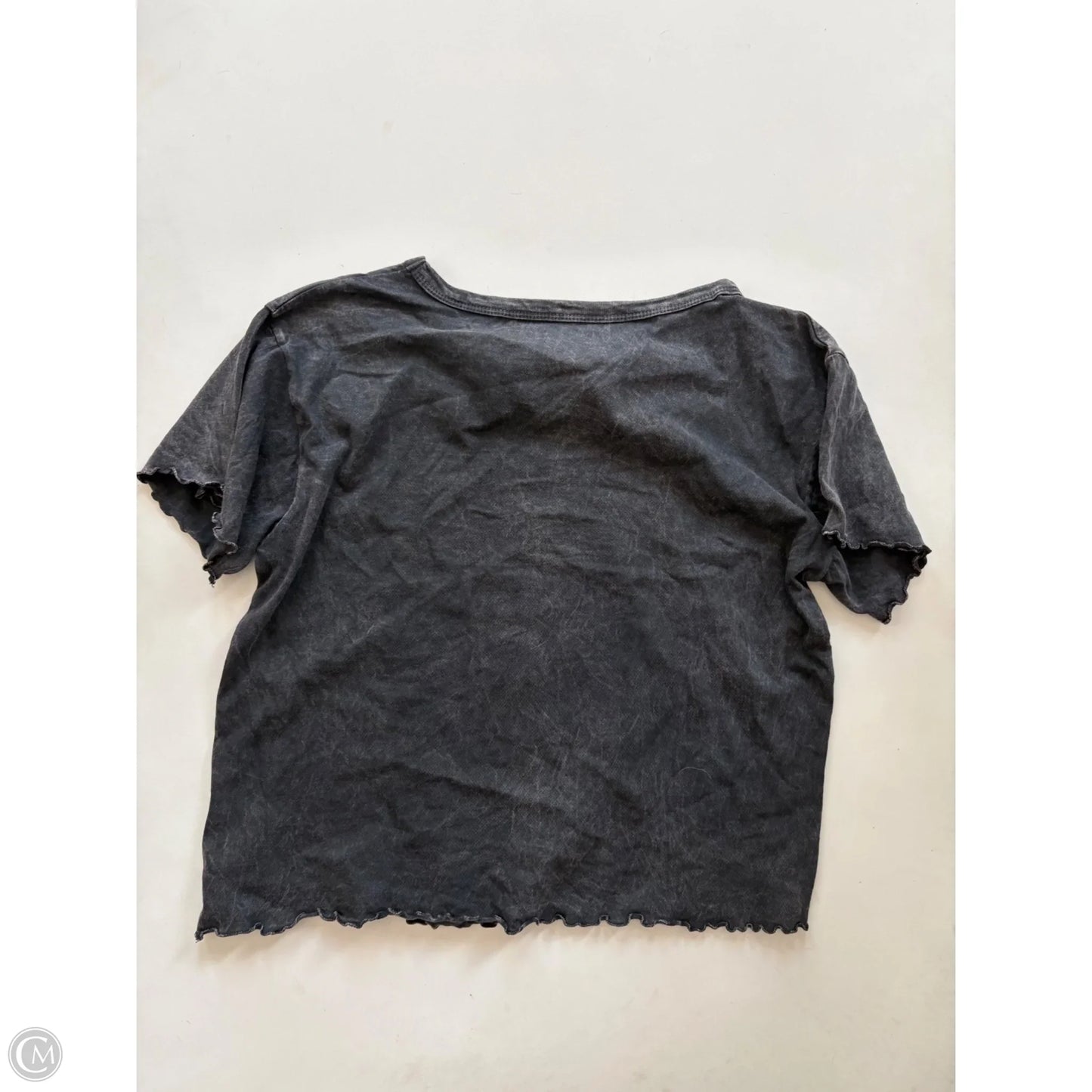 Top Short Sleeve By canvas In Grey, Size: M