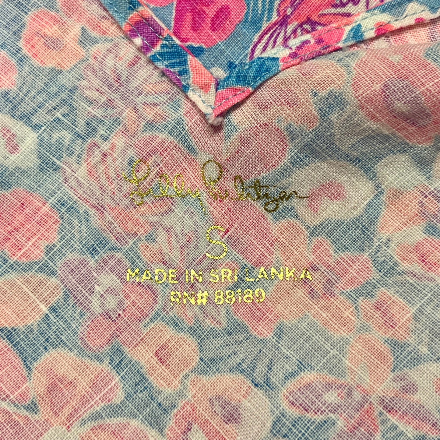 Top Sleeveless Designer By Lilly Pulitzer In Blue & Pink, Size: S