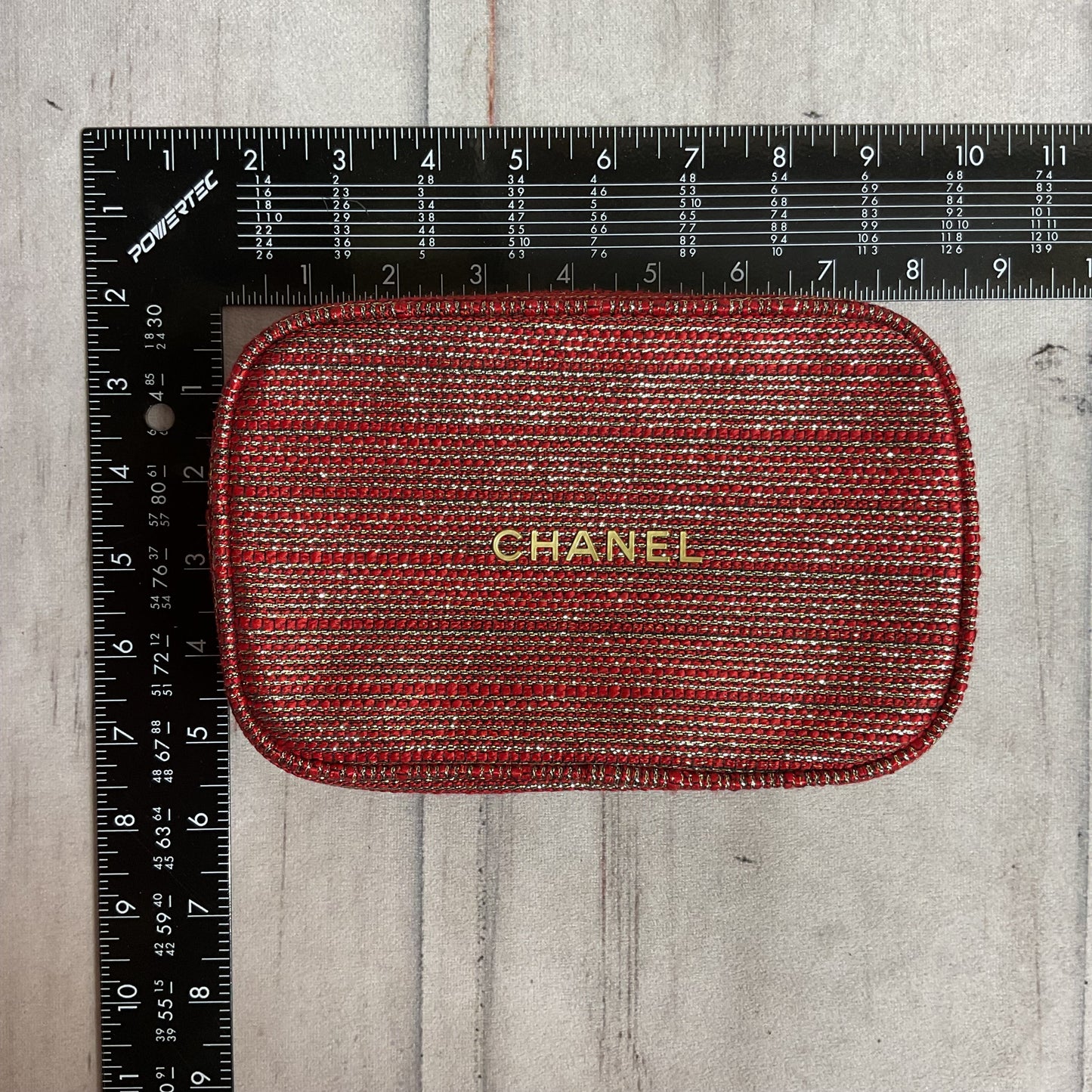 Makeup Bag Luxury Designer By Chanel In Red, Size:Medium
