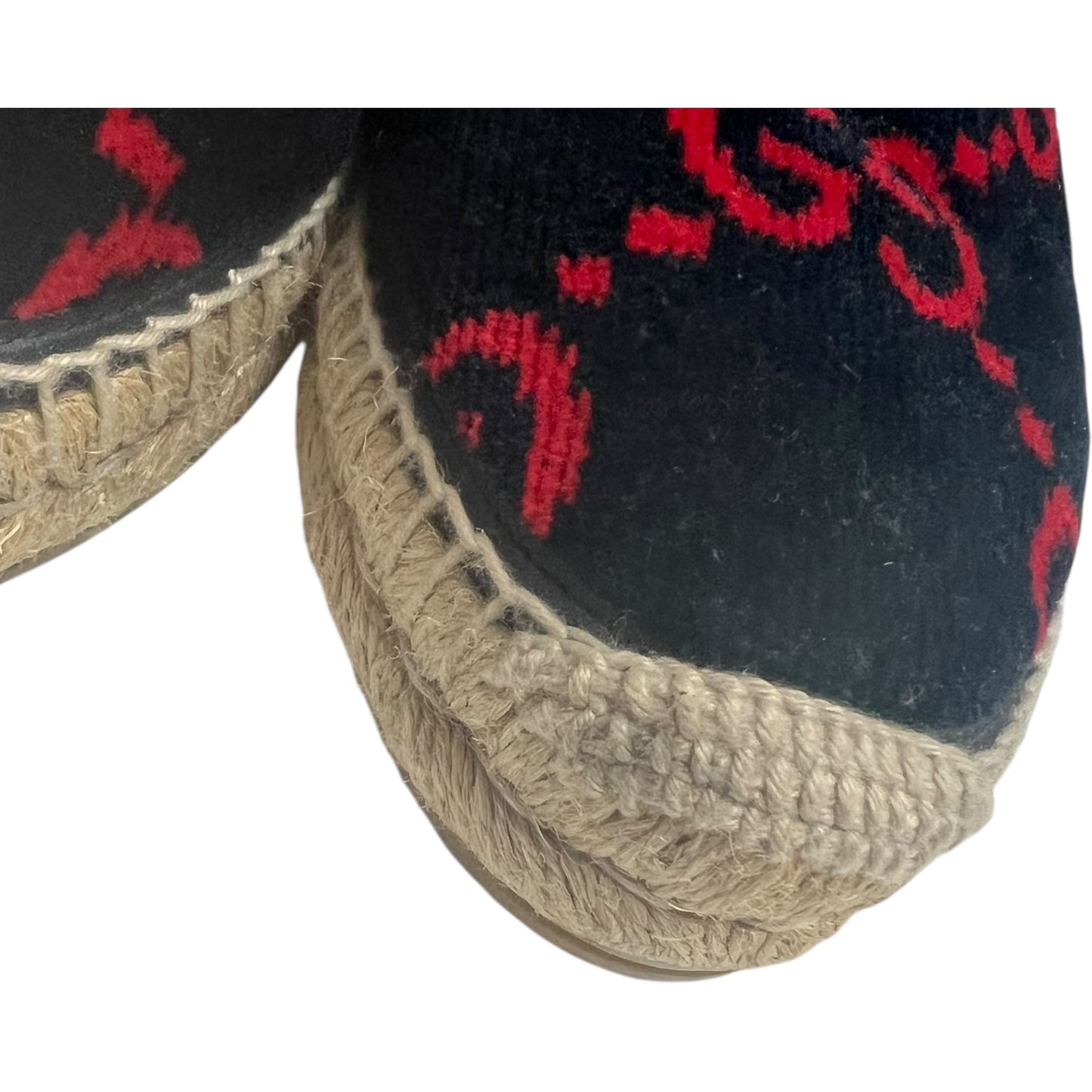 Shoes Luxury Designer By Gucci In Black & Red, Size: 7