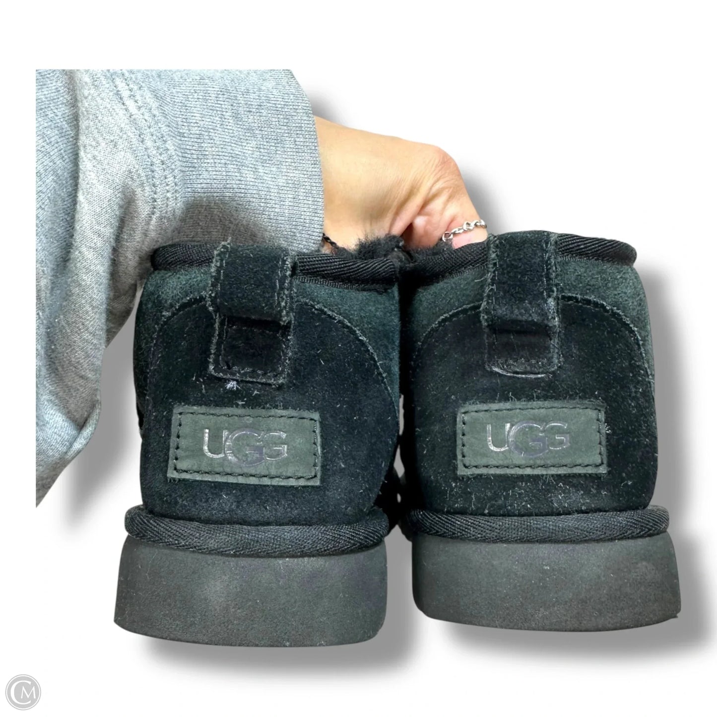 Boots Designer By Ugg In Black, Size: 9