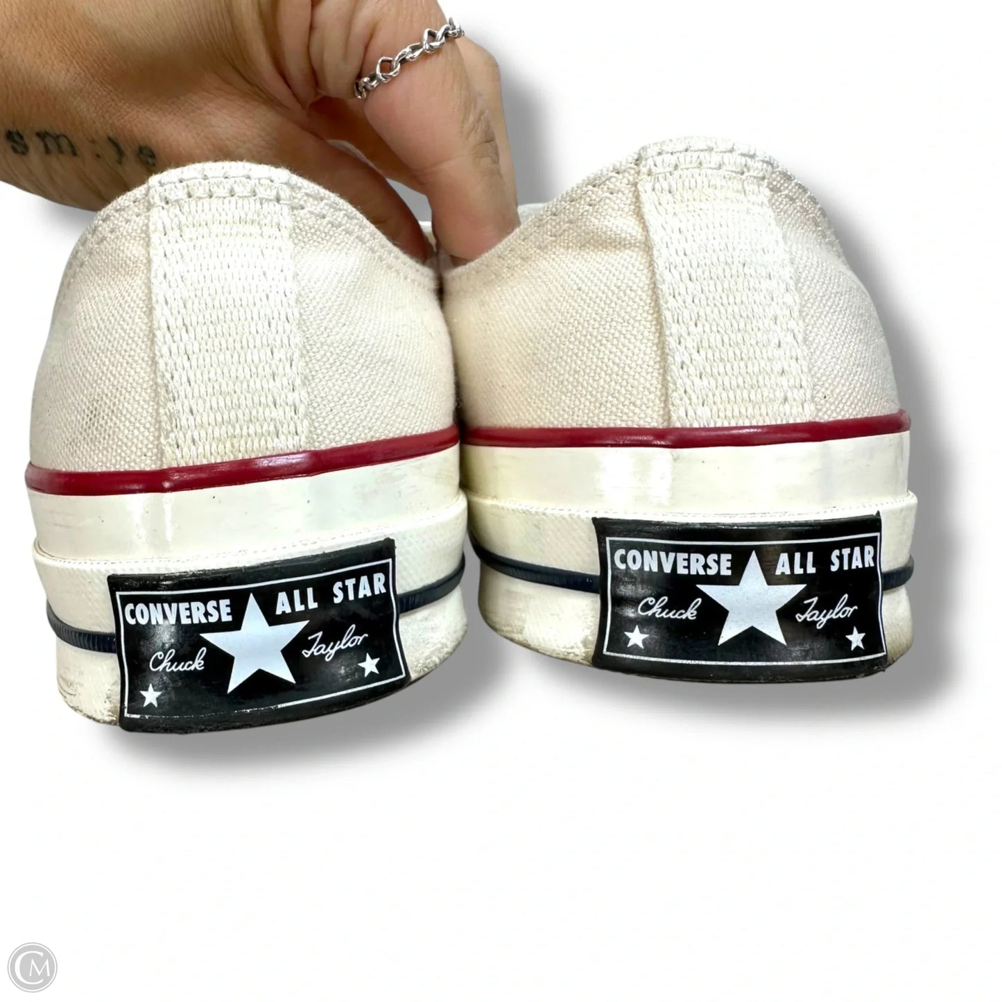Shoes Sneakers By Converse In Ivory, Size: 9